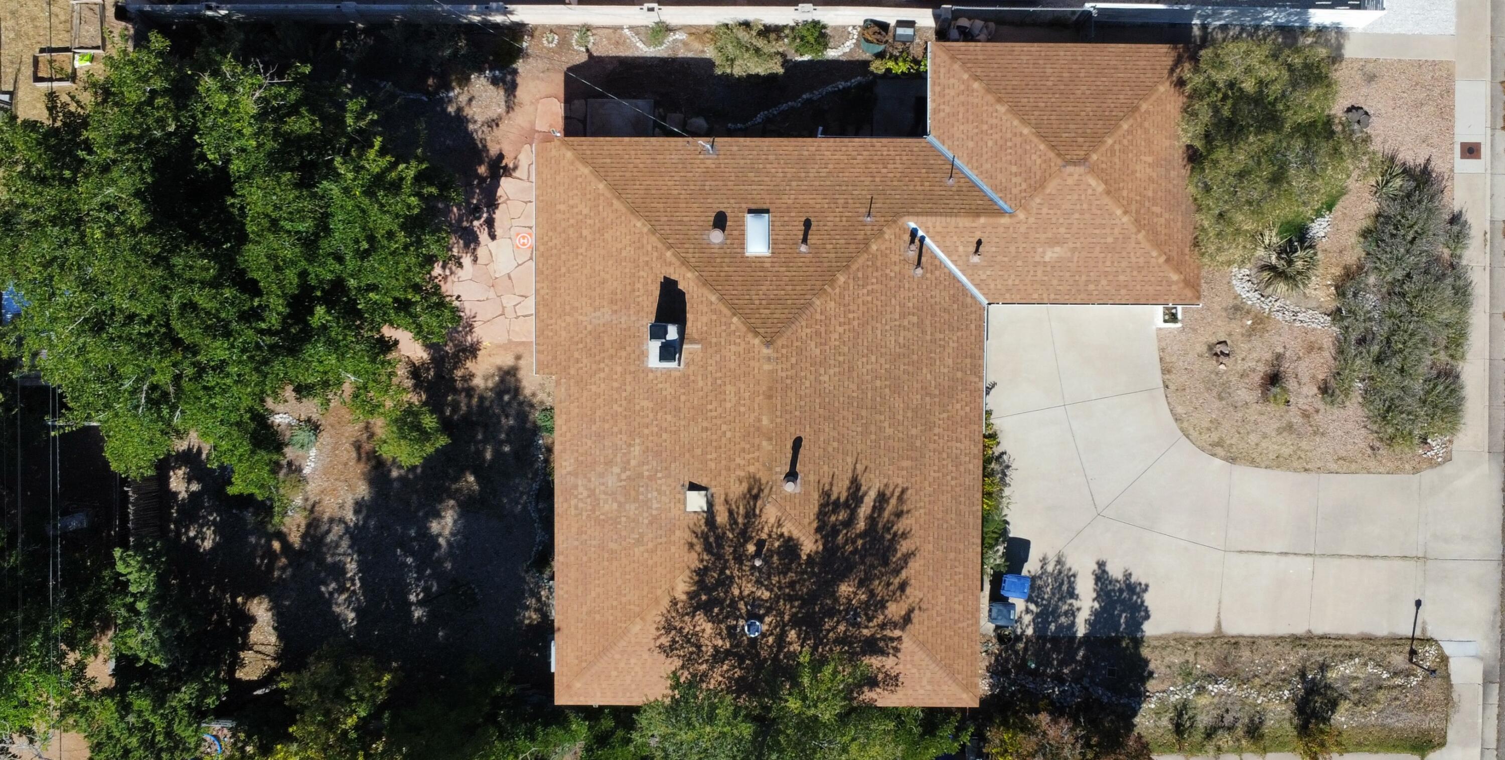 1409 Valencia Drive NE