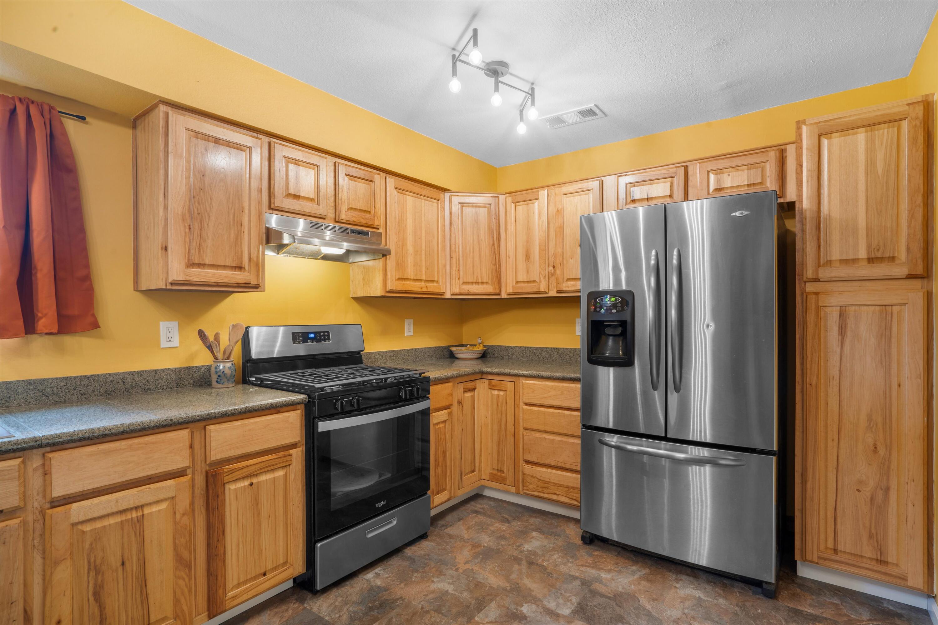 211 Littler Drive SE