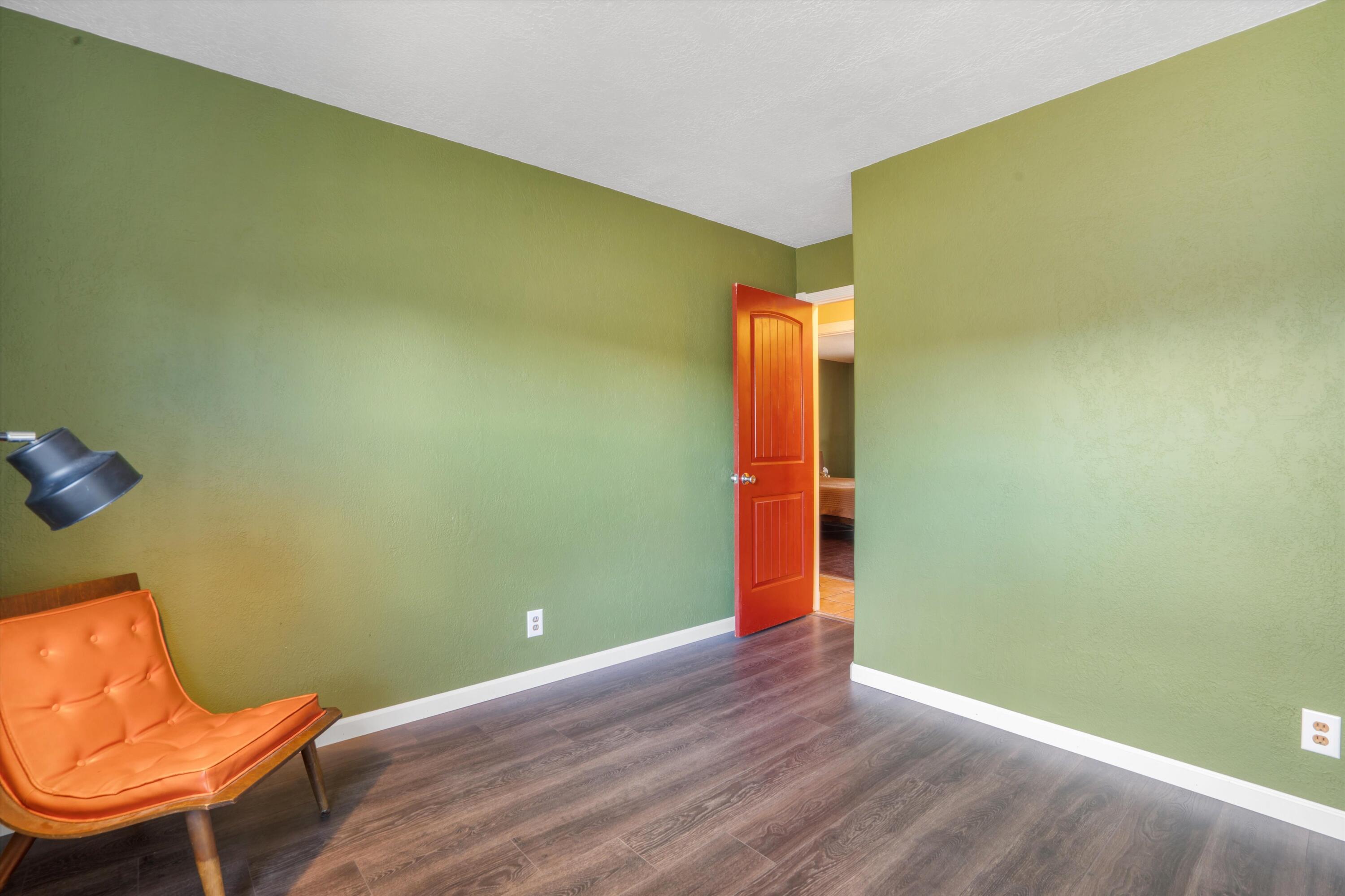 211 Littler Drive SE