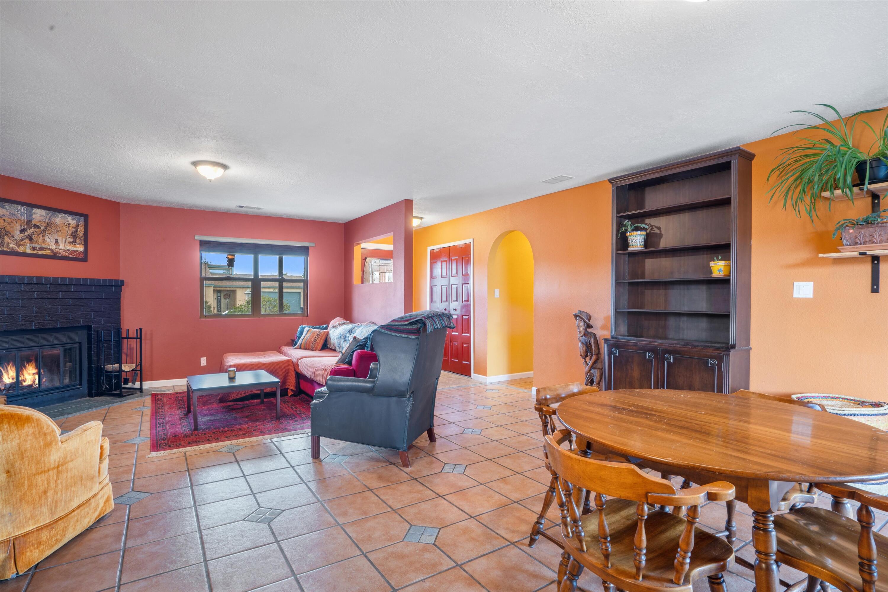 211 Littler Drive SE