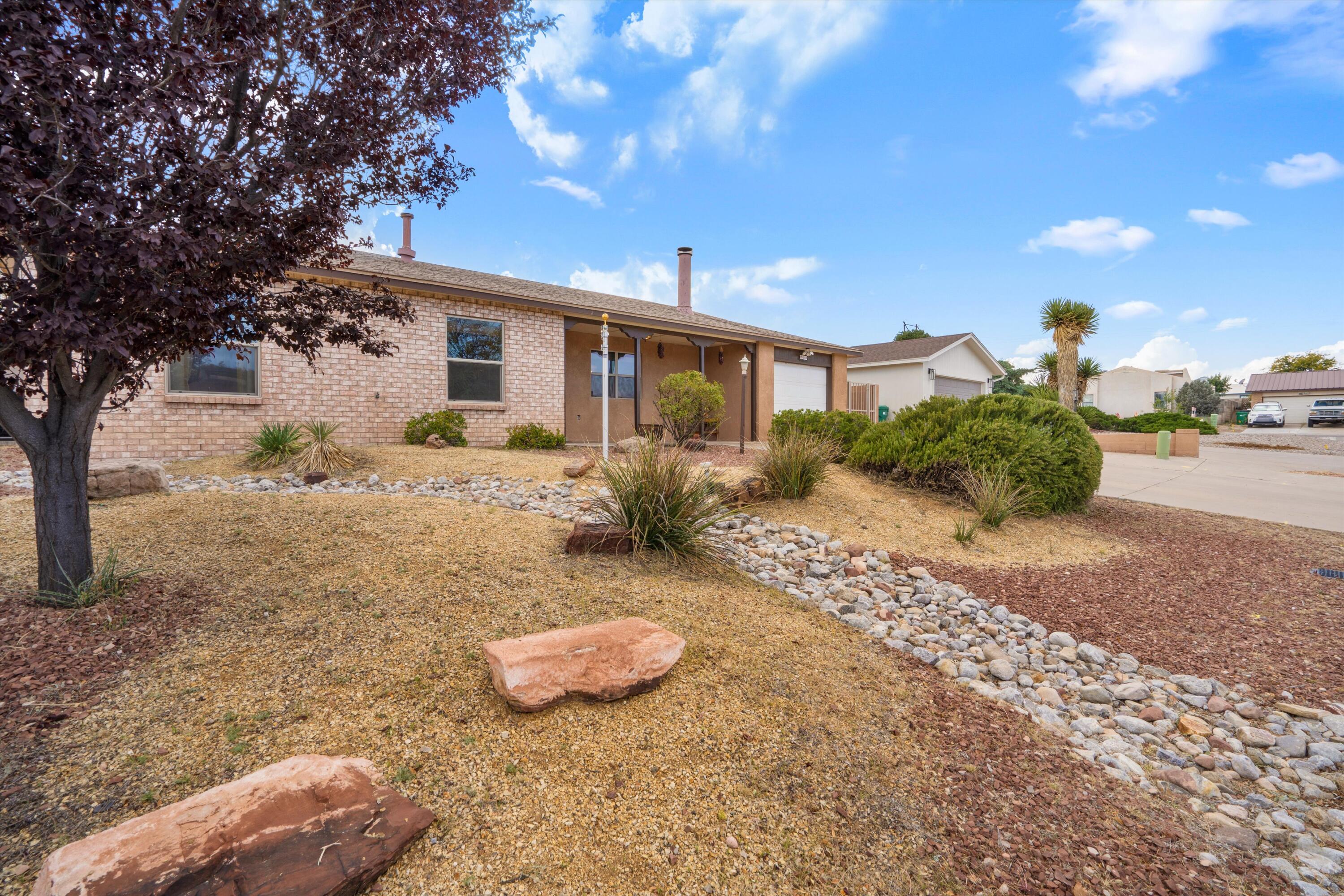211 Littler Drive SE