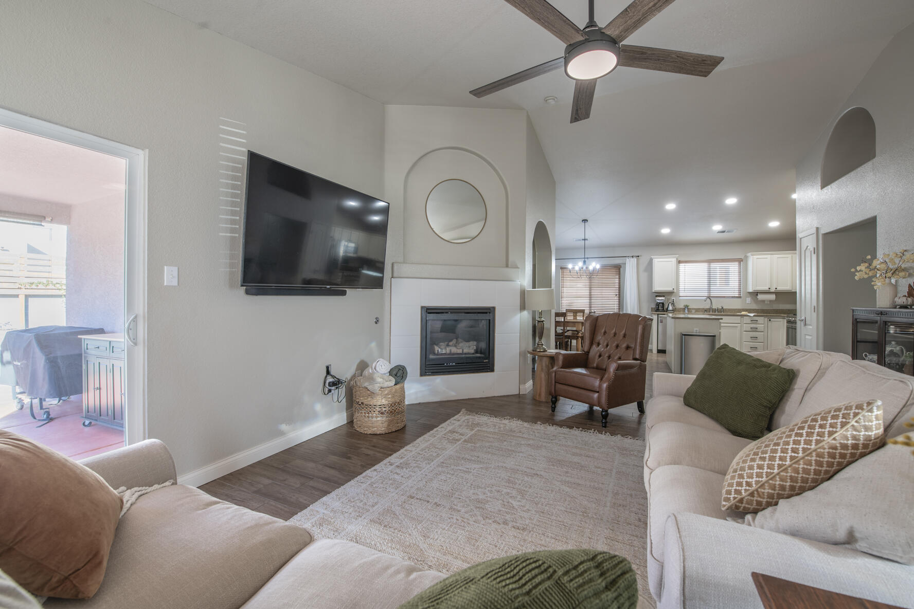 3218 Hunters Meadows Circle NE