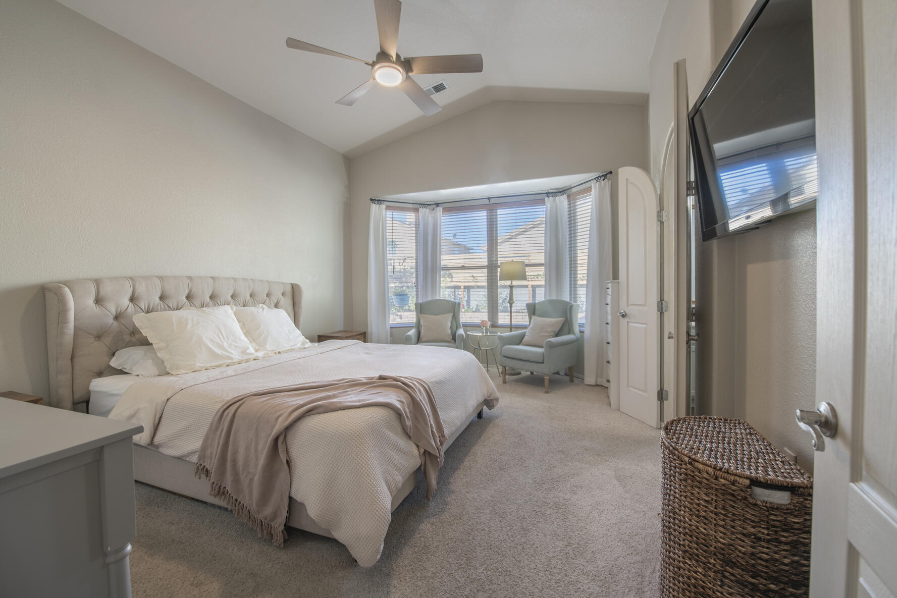 3218 Hunters Meadows Circle NE