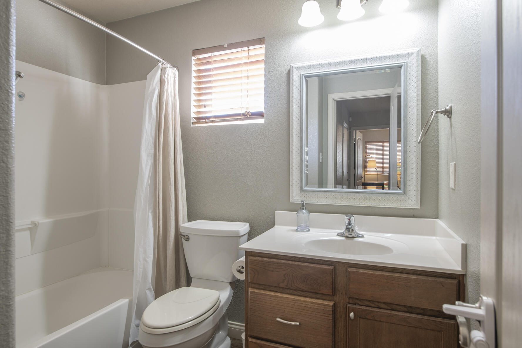 3218 Hunters Meadows Circle NE