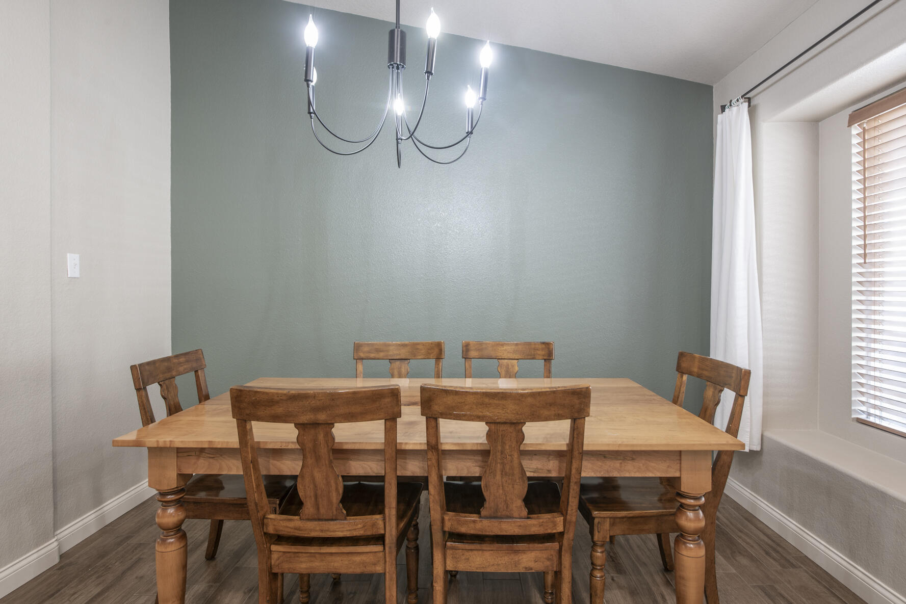 3218 Hunters Meadows Circle NE