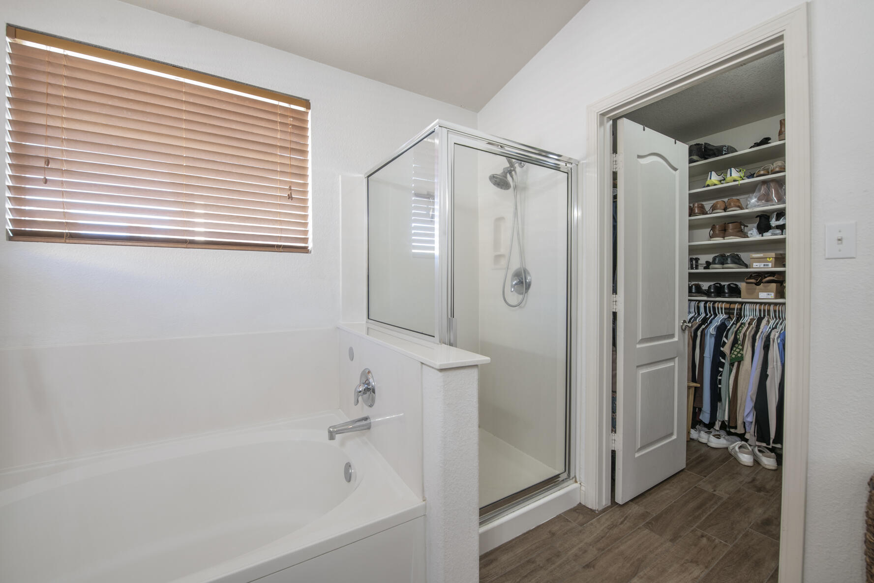 3218 Hunters Meadows Circle NE