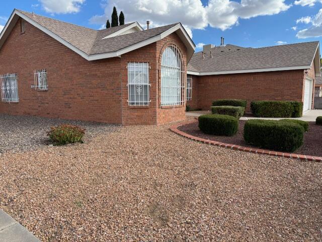 7920 Ridgefield Court NE