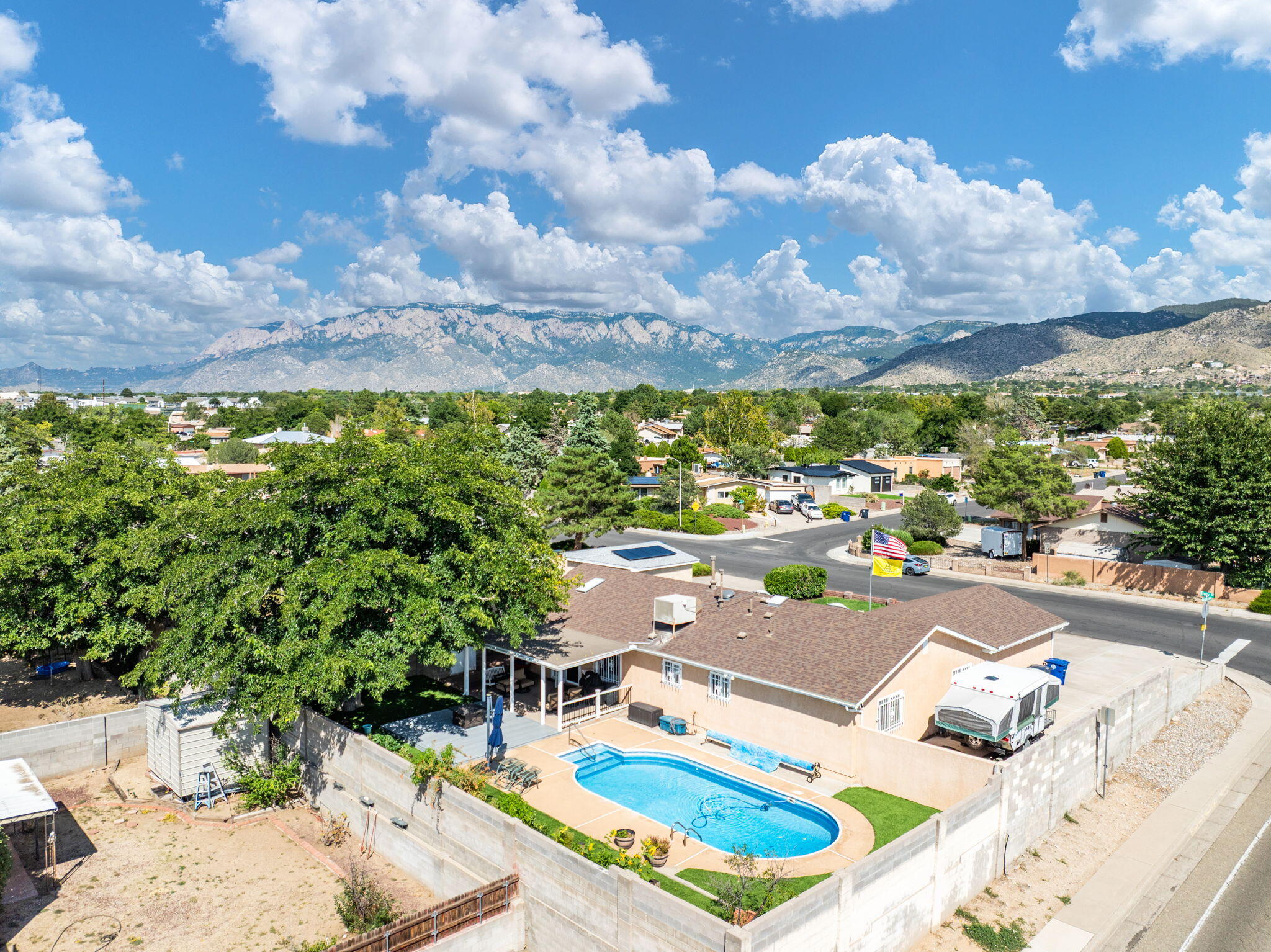 3701 Tracy Street NE