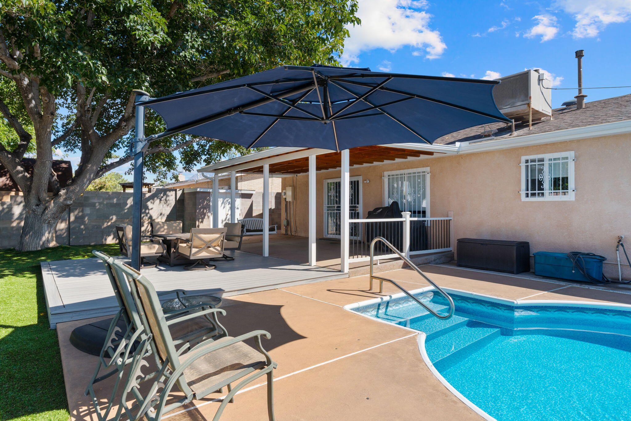 3701 Tracy Street NE