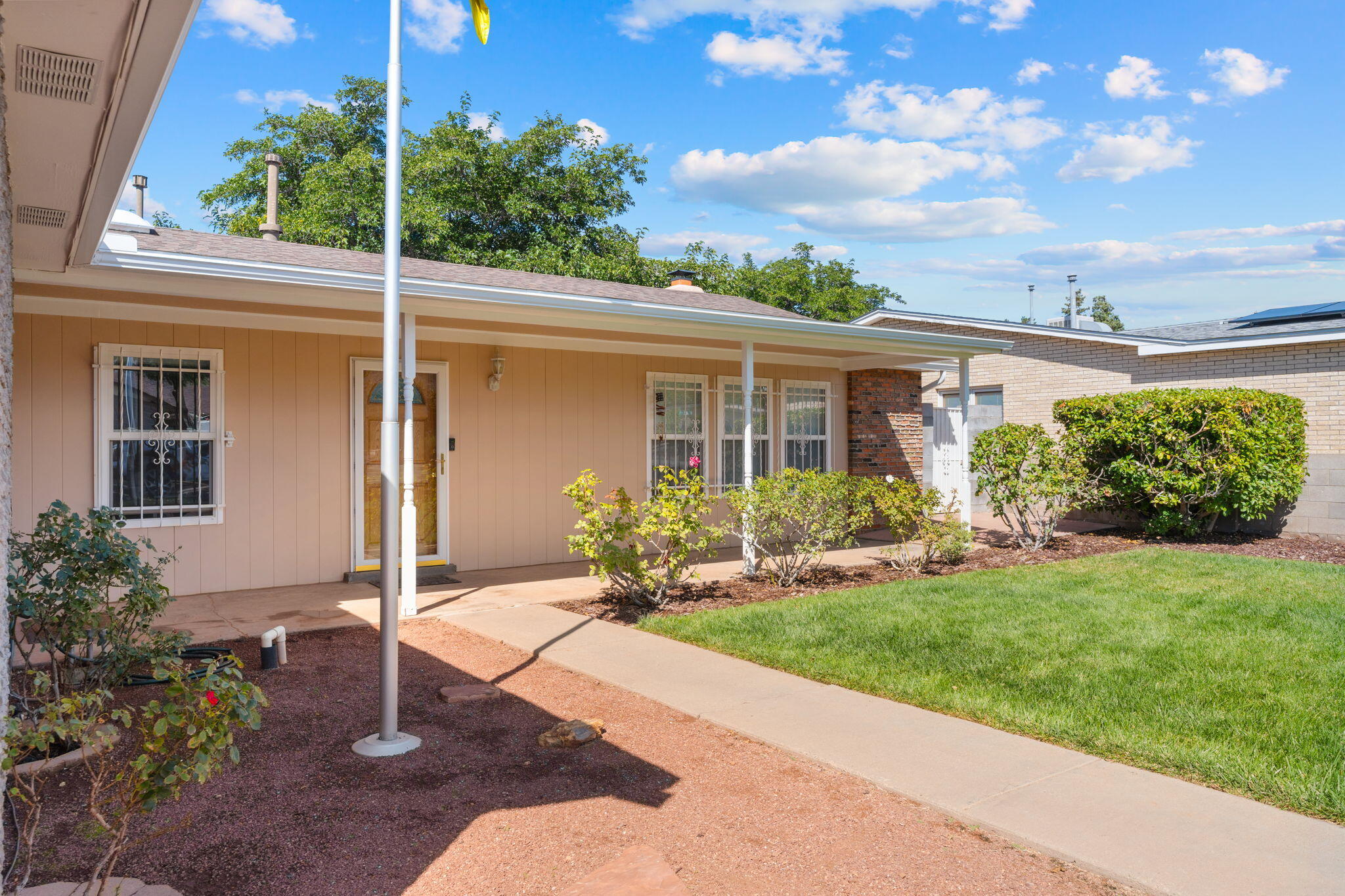 3701 Tracy Street NE