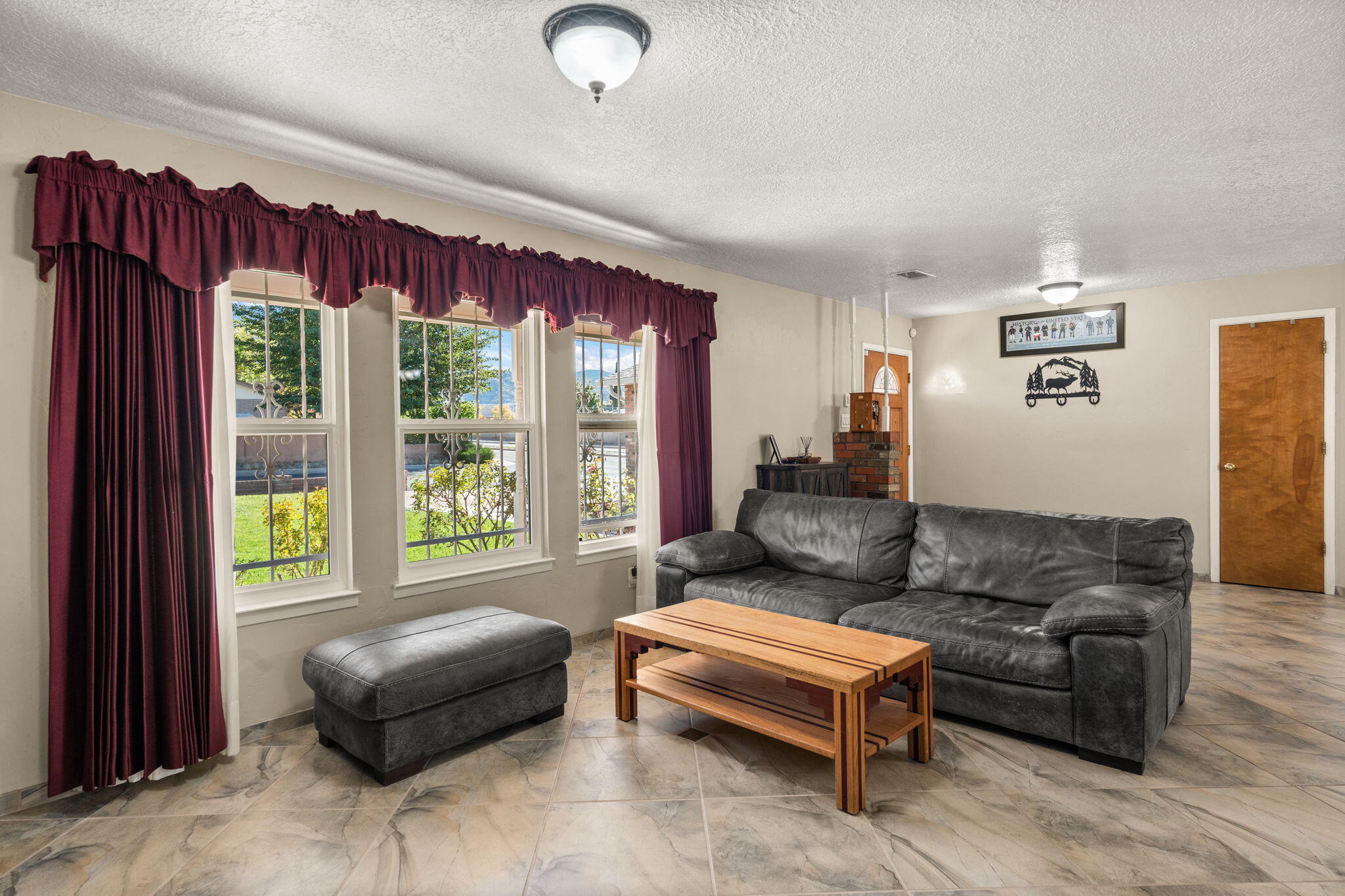 3701 Tracy Street NE