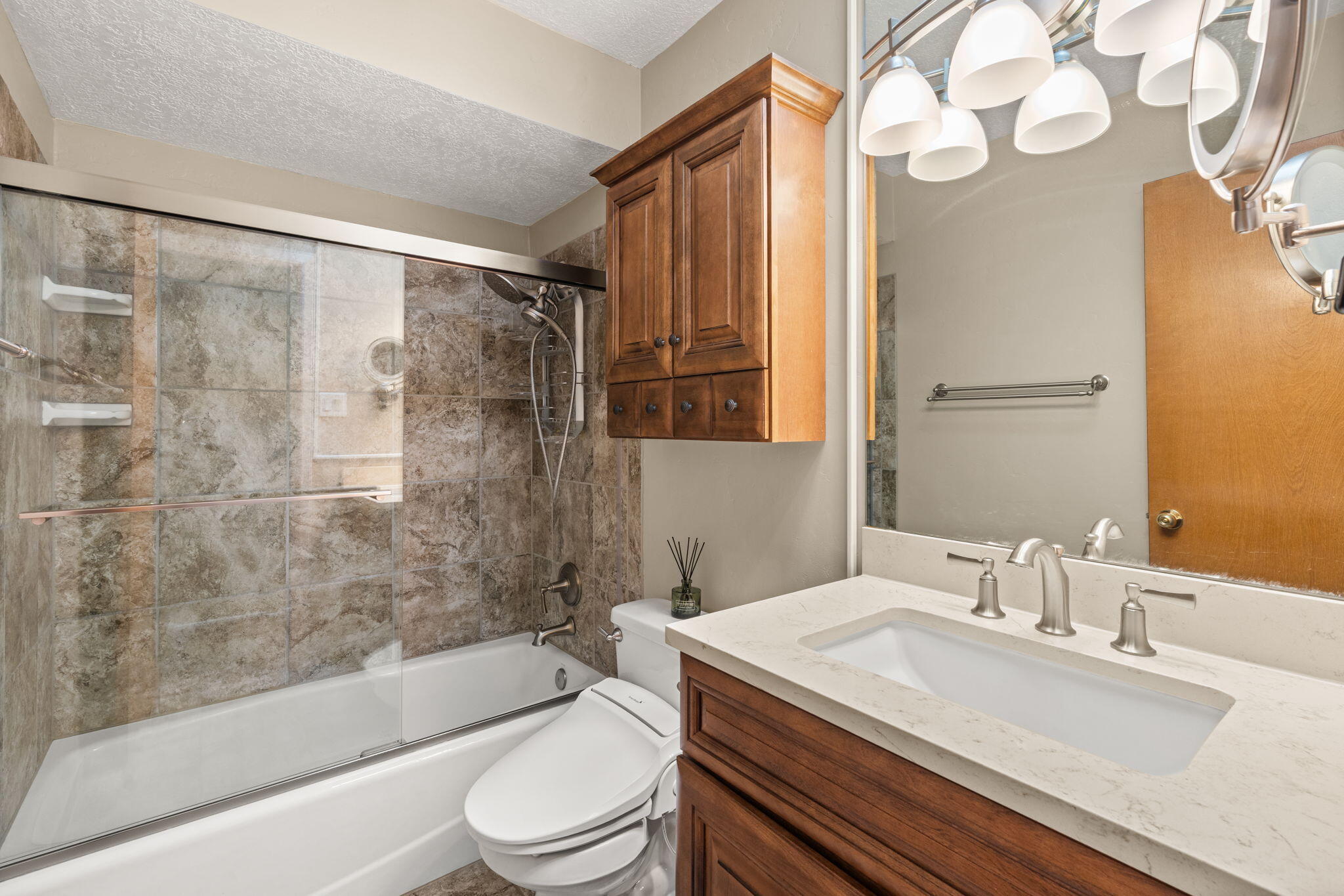 3701 Tracy Street NE