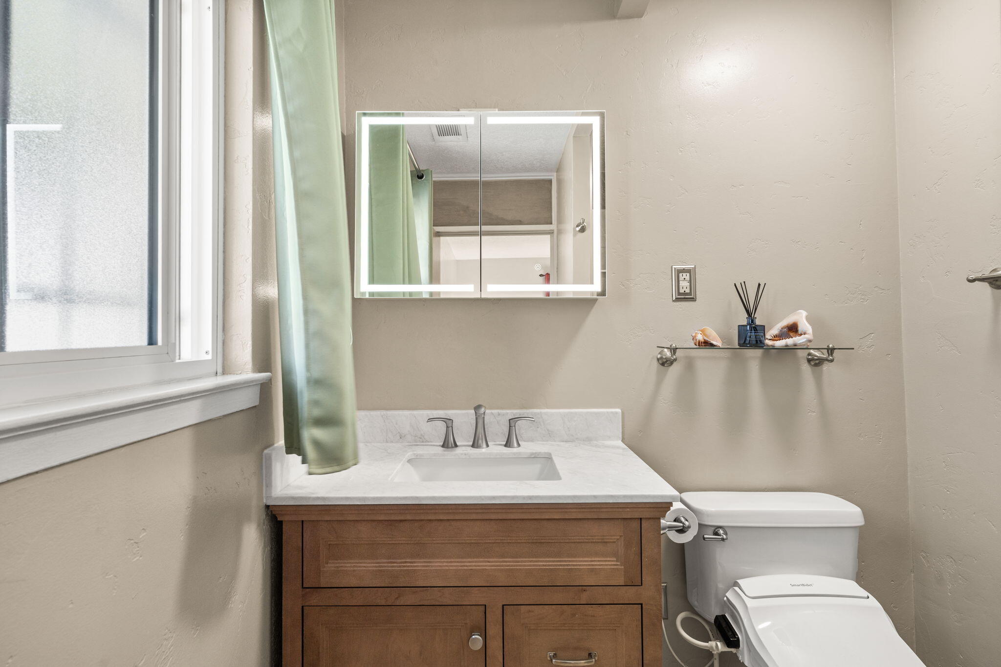 3701 Tracy Street NE