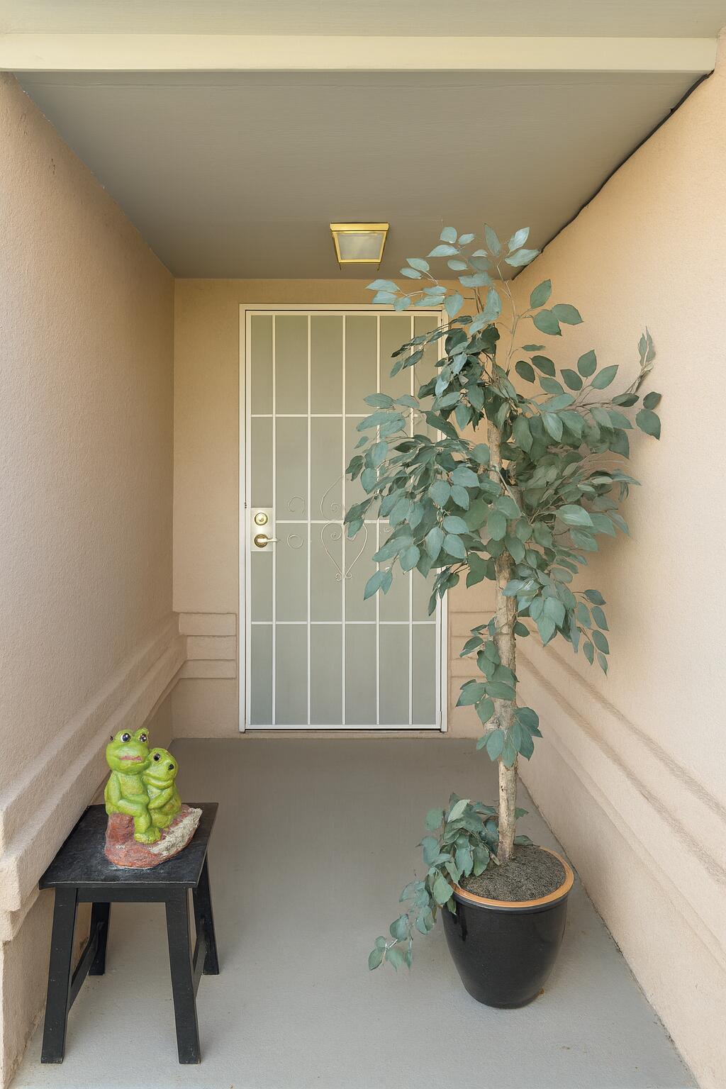 1716 Tierra Del Oso Drive NW