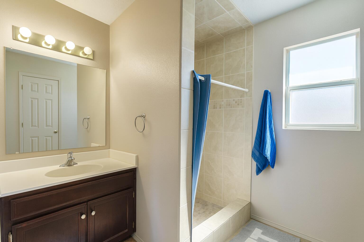 1716 Tierra Del Oso Drive NW