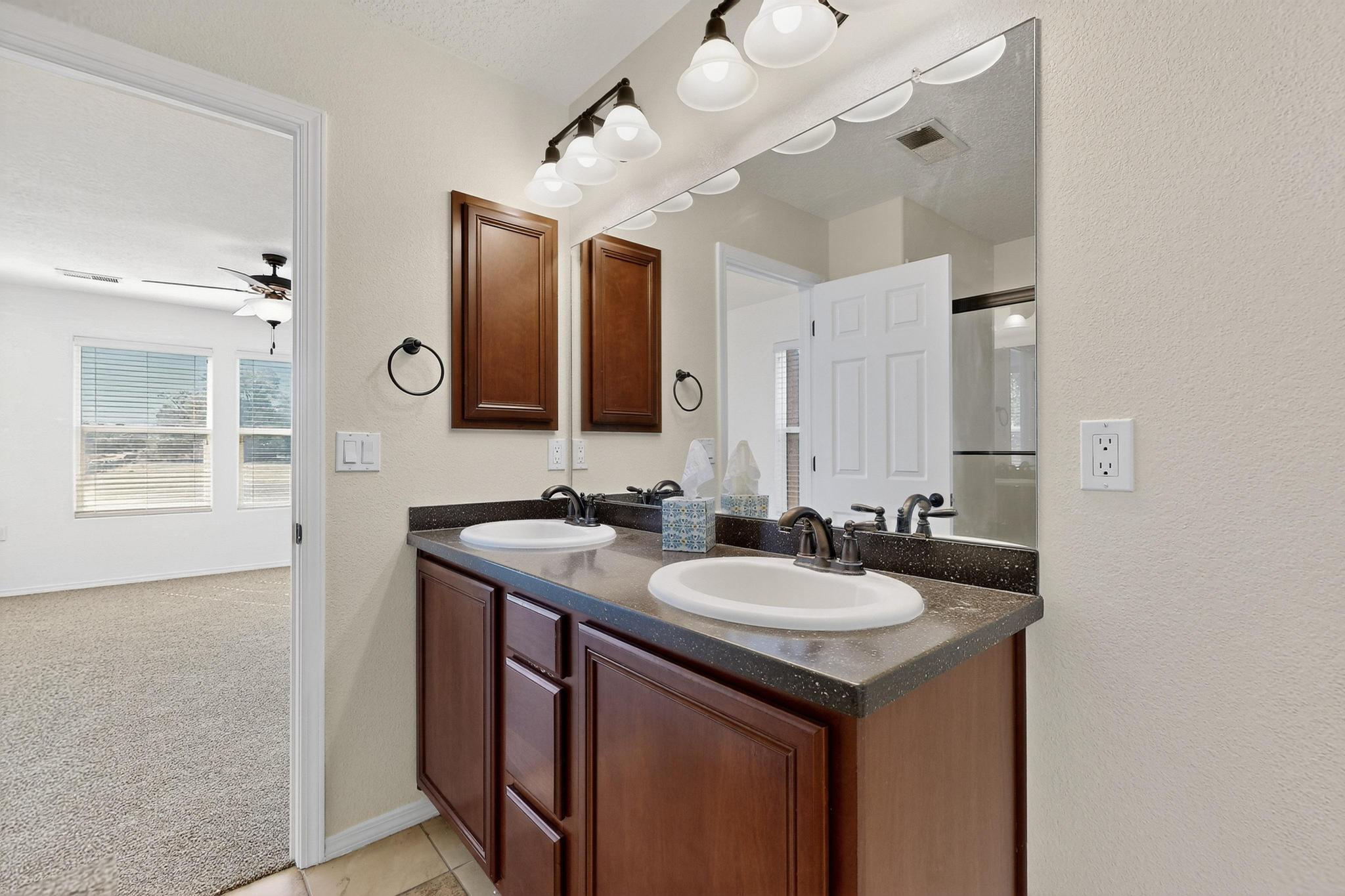 601 Menaul Boulevard NE UNIT 505