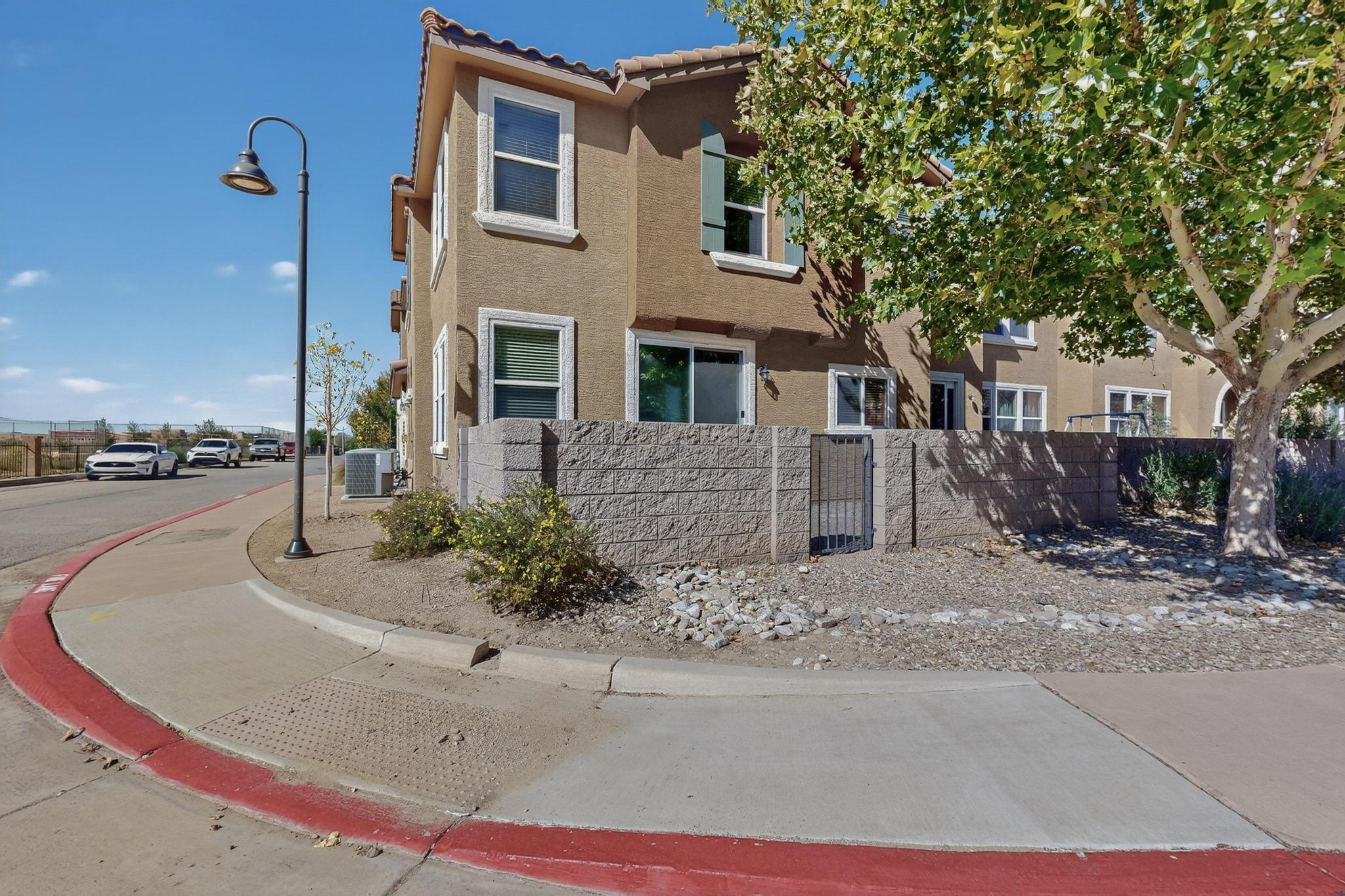 601 Menaul Boulevard NE UNIT 505