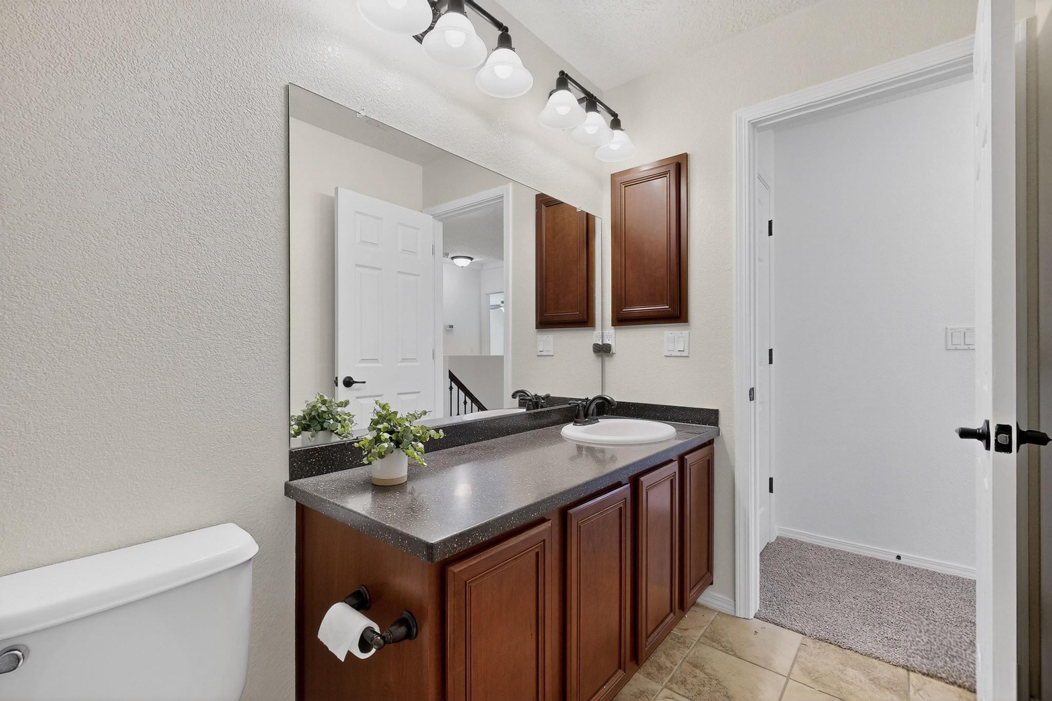 601 Menaul Boulevard NE UNIT 505