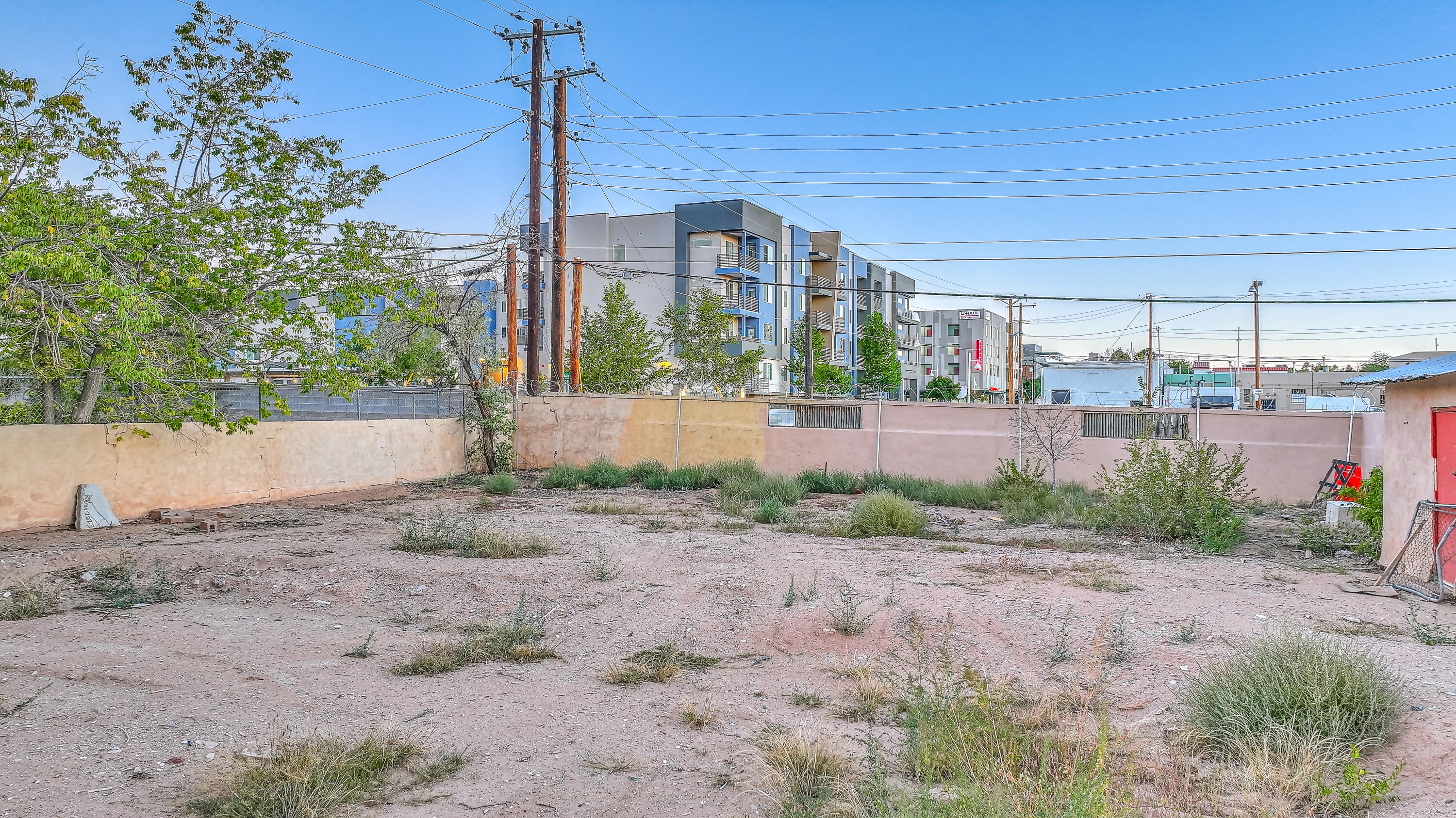 4100 RIDGELEY Avenue NE