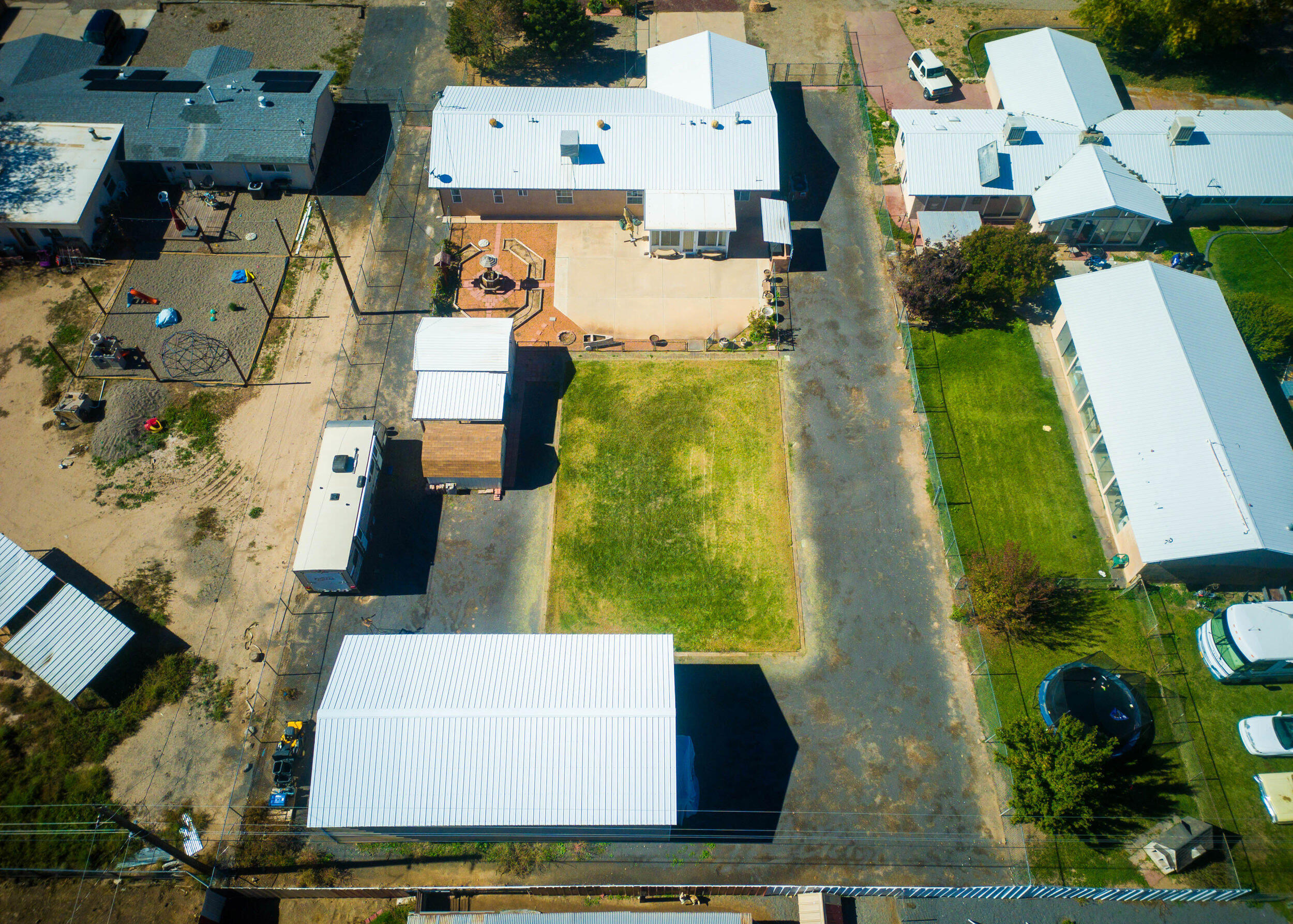 330 Ranchitos Road