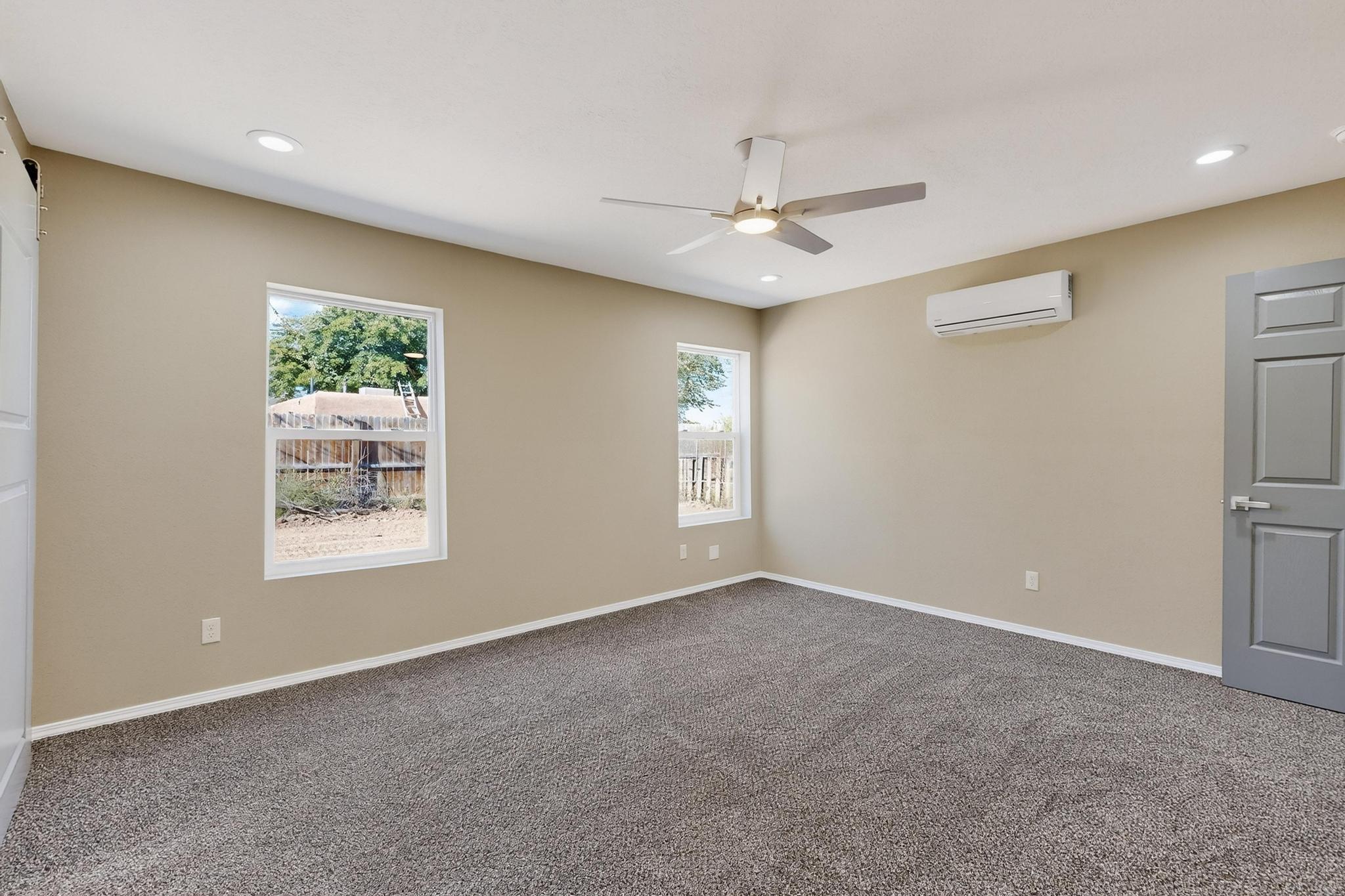 1135 Lillie Drive