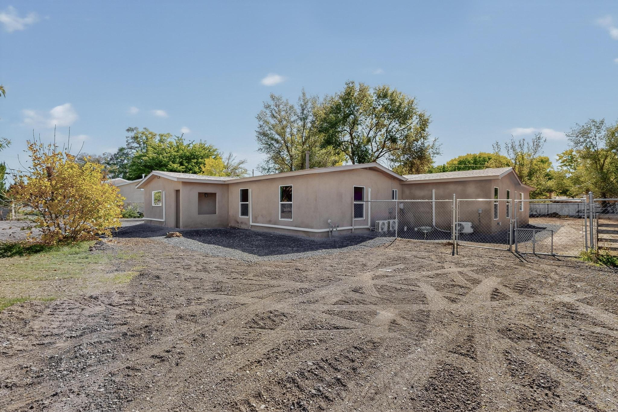 1135 Lillie Drive