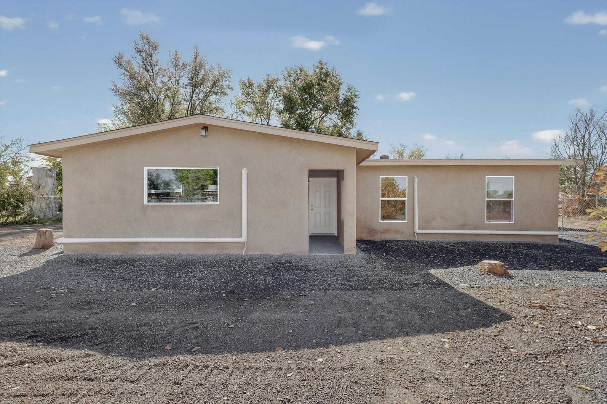 1135 Lillie Drive
