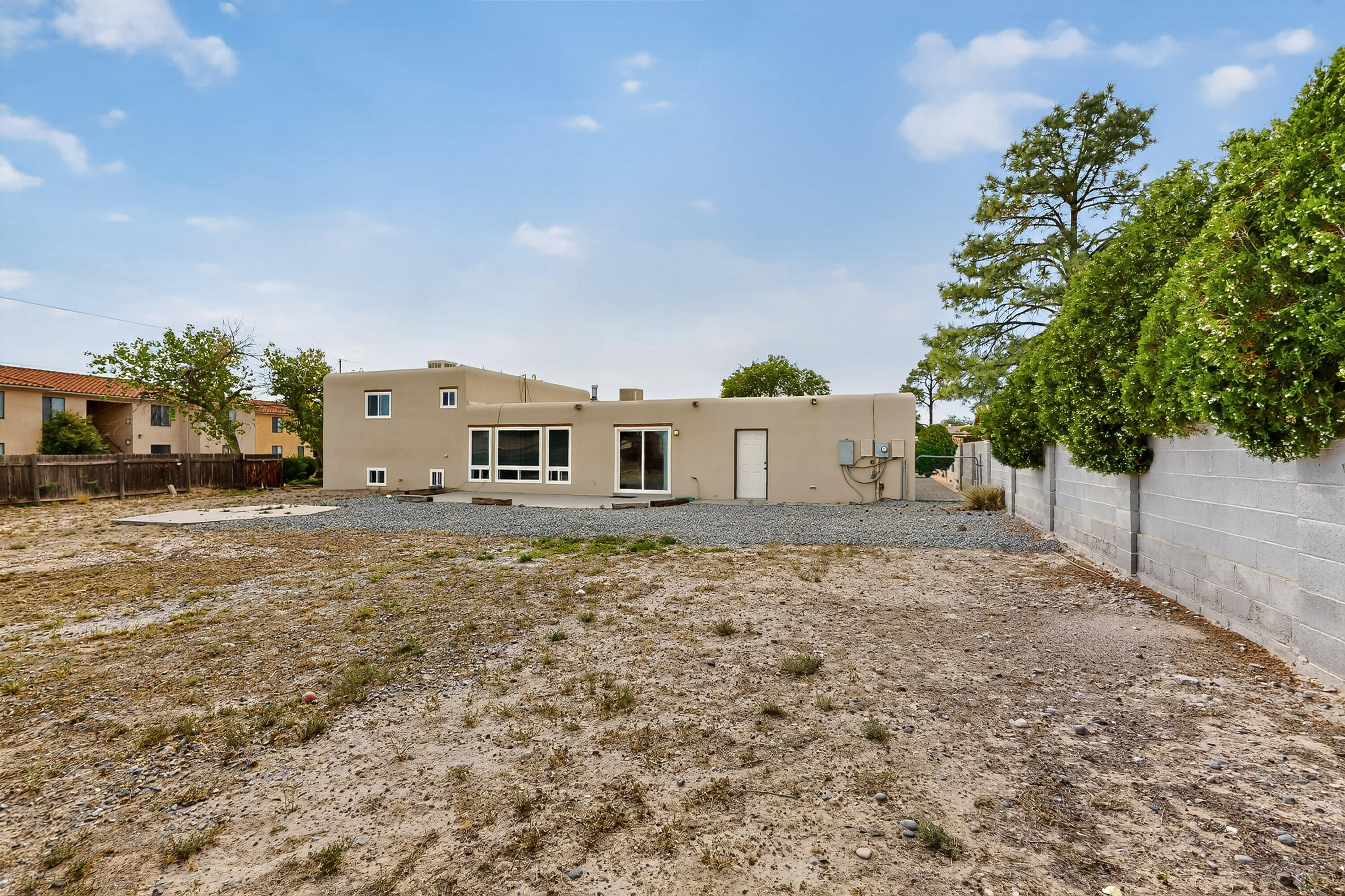 810 San Juan De Rio Drive SE