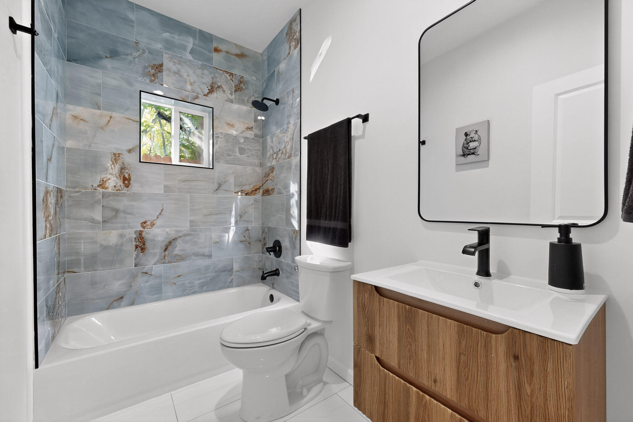 1100a 10th Street SW