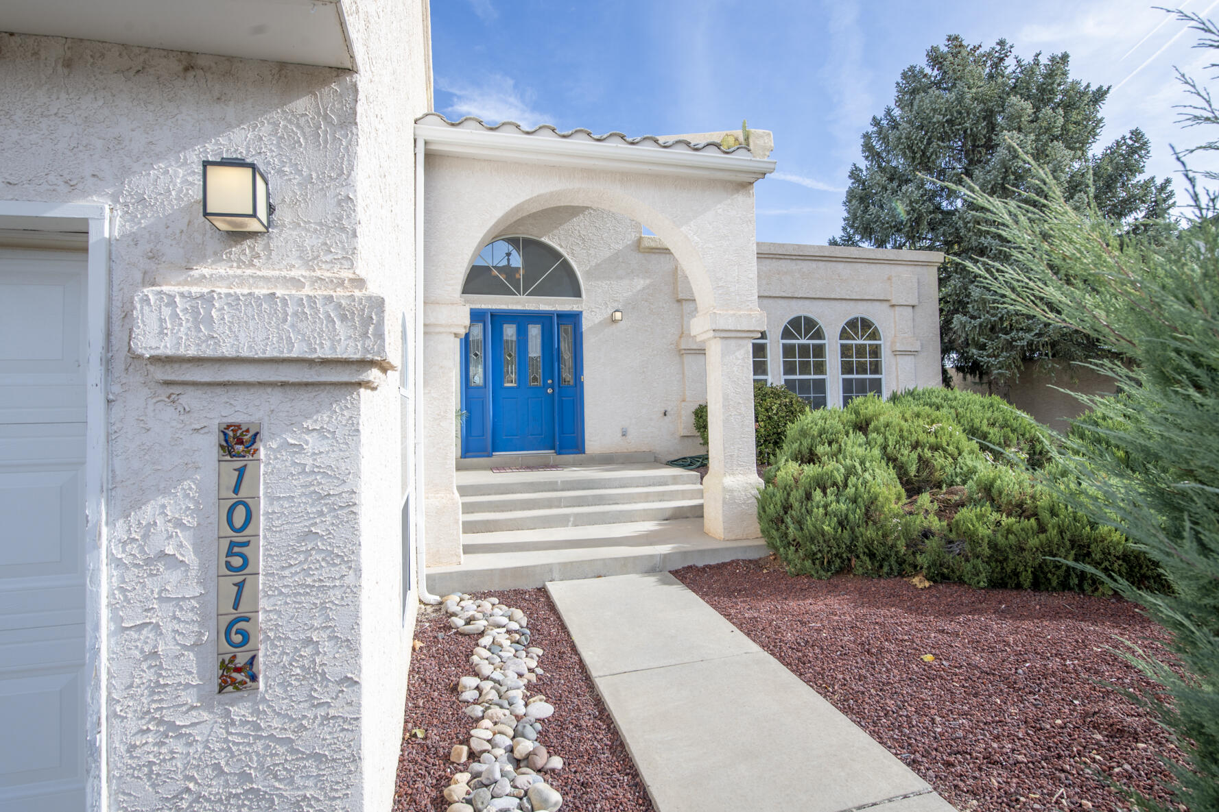 10516 Calle Sombra NW