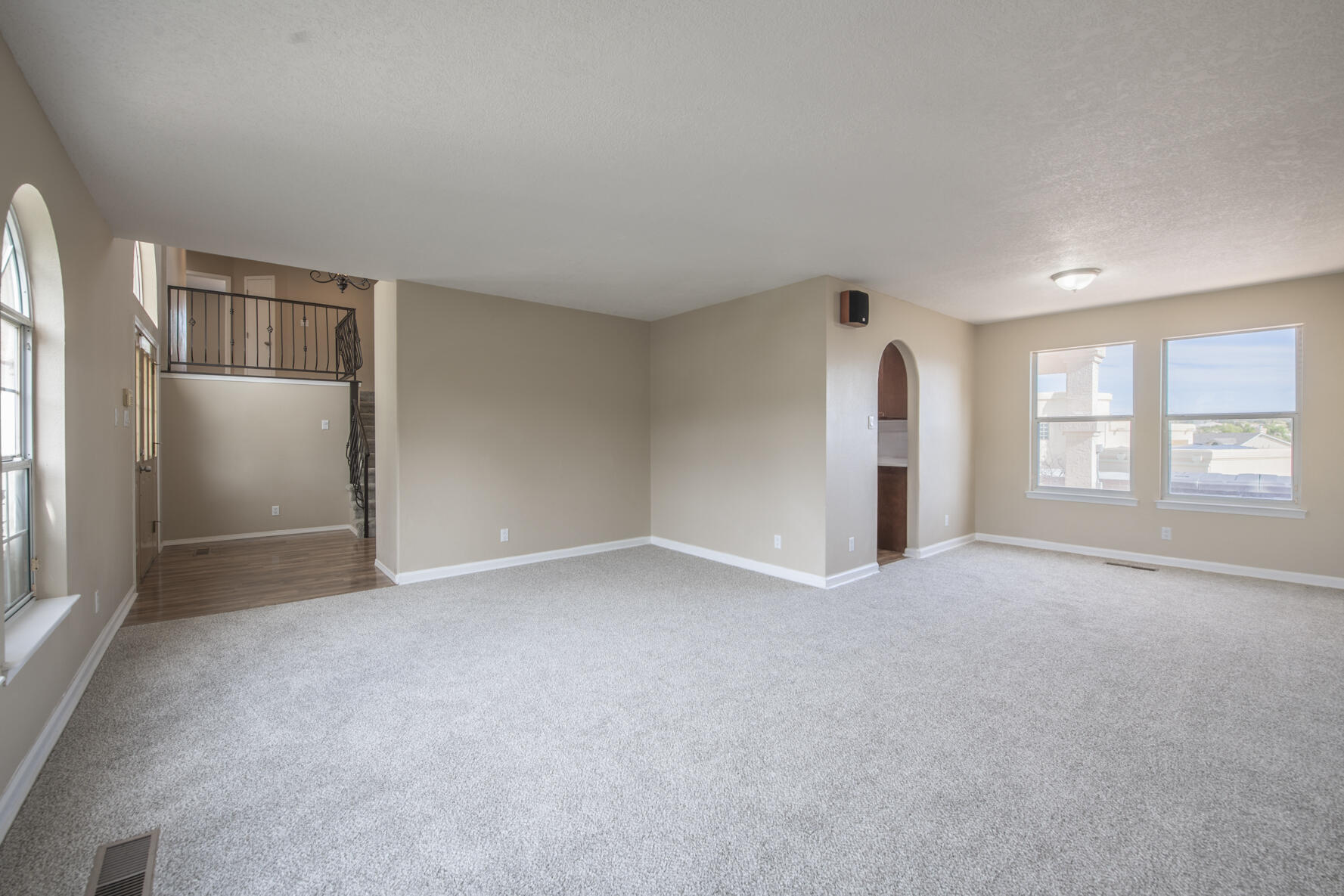 10516 Calle Sombra NW