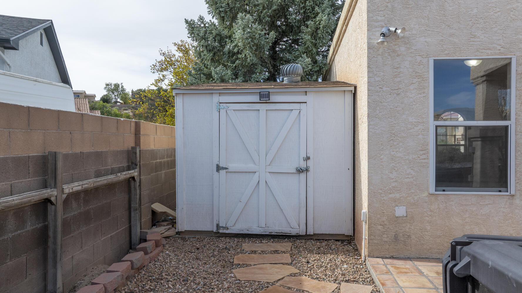 10516 Calle Sombra NW