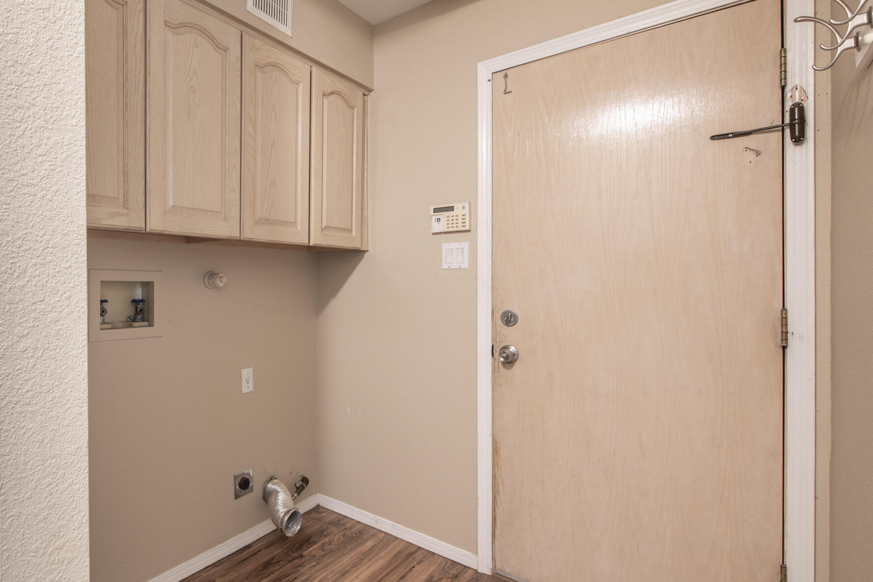 10516 Calle Sombra NW