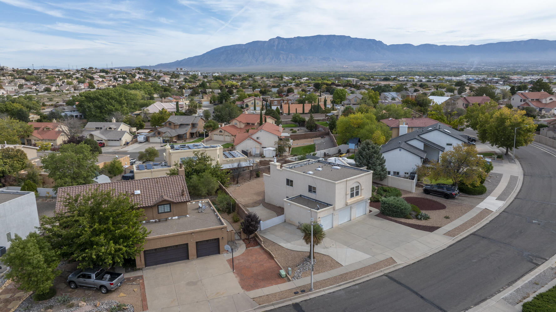 10516 Calle Sombra NW