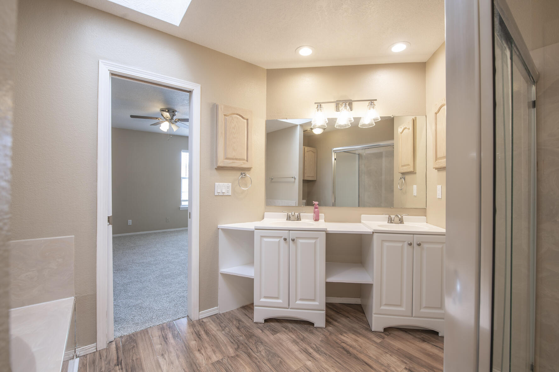 10516 Calle Sombra NW