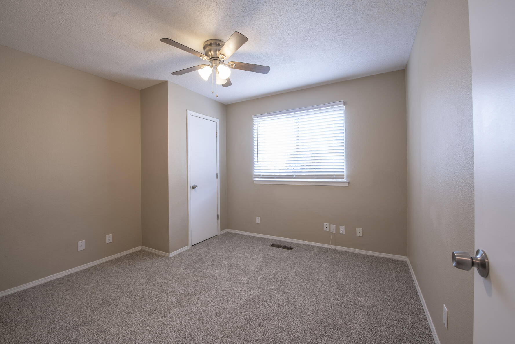 10516 Calle Sombra NW