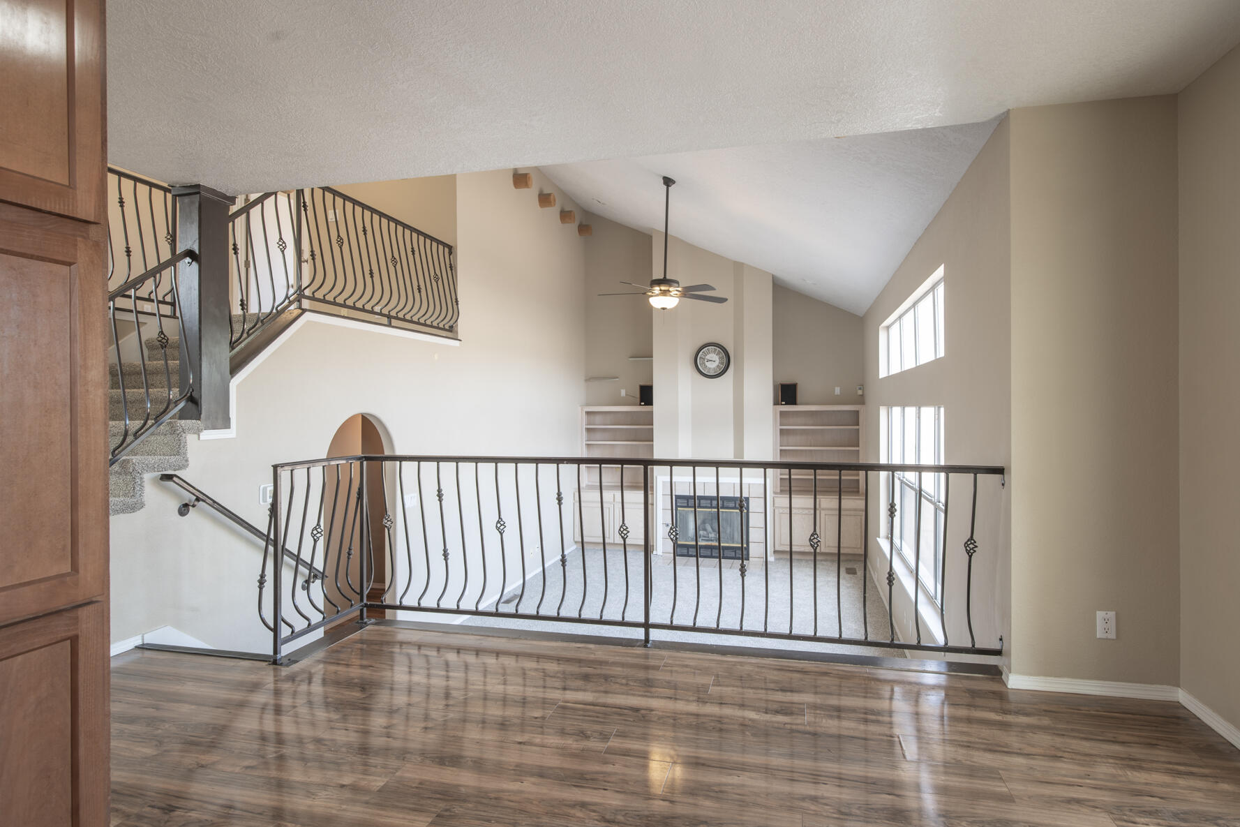 10516 Calle Sombra NW