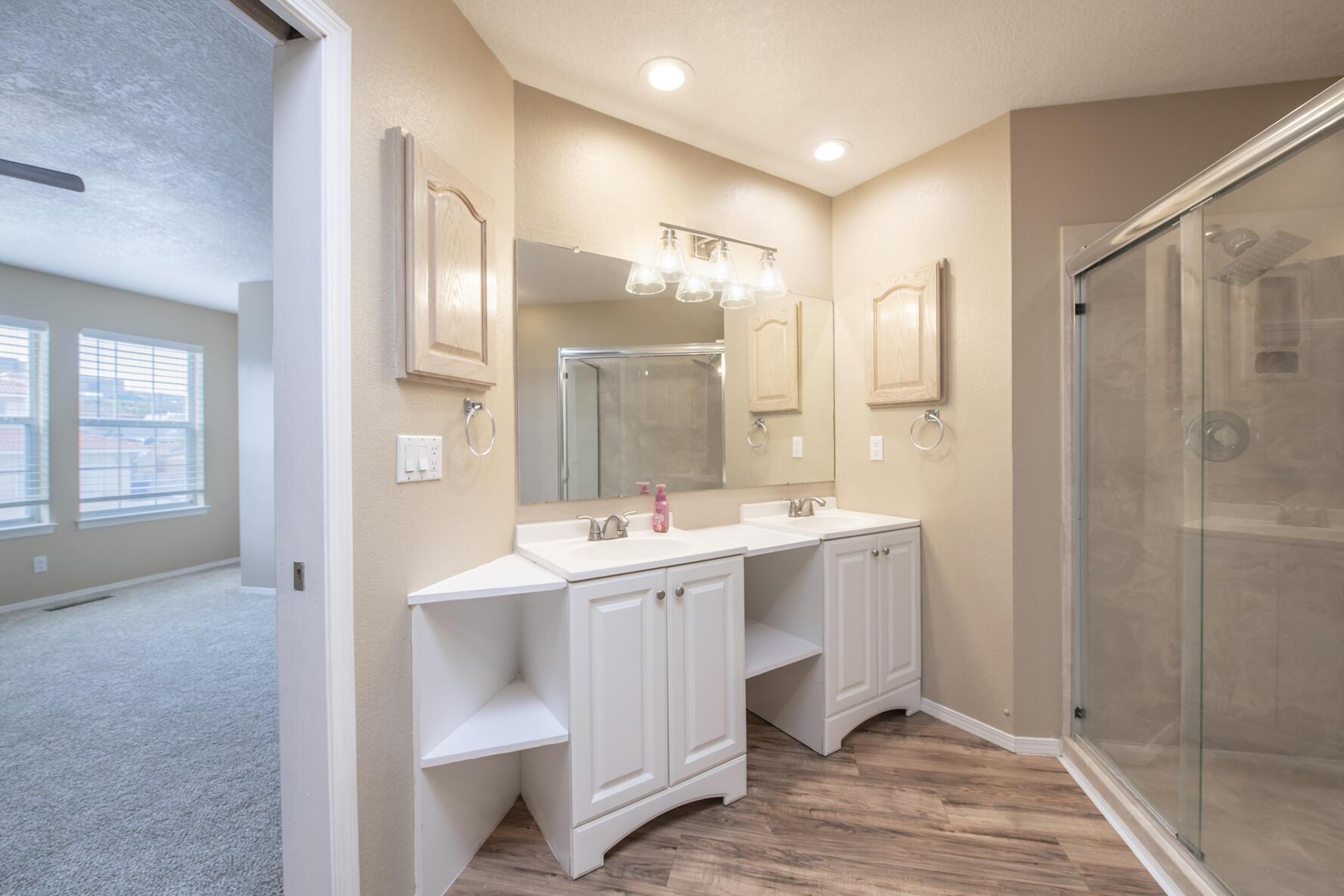 10516 Calle Sombra NW