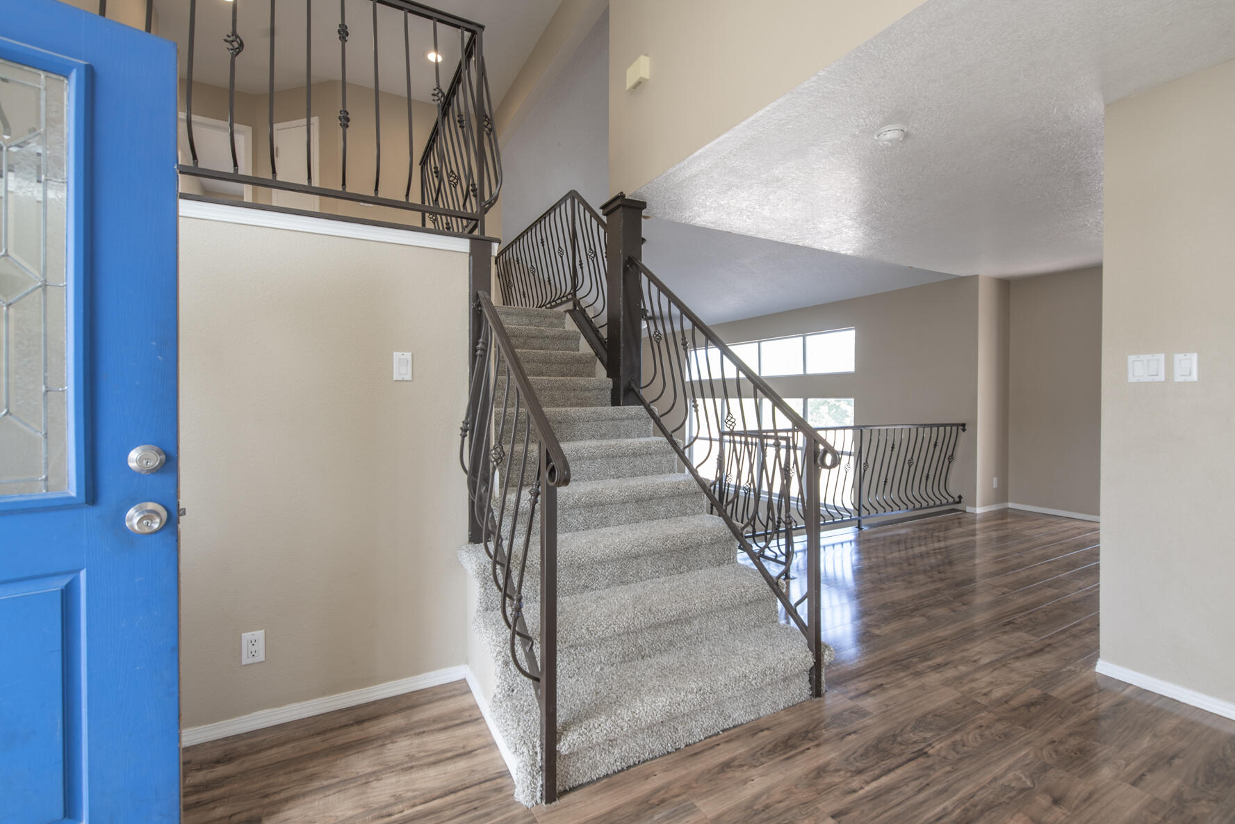 10516 Calle Sombra NW