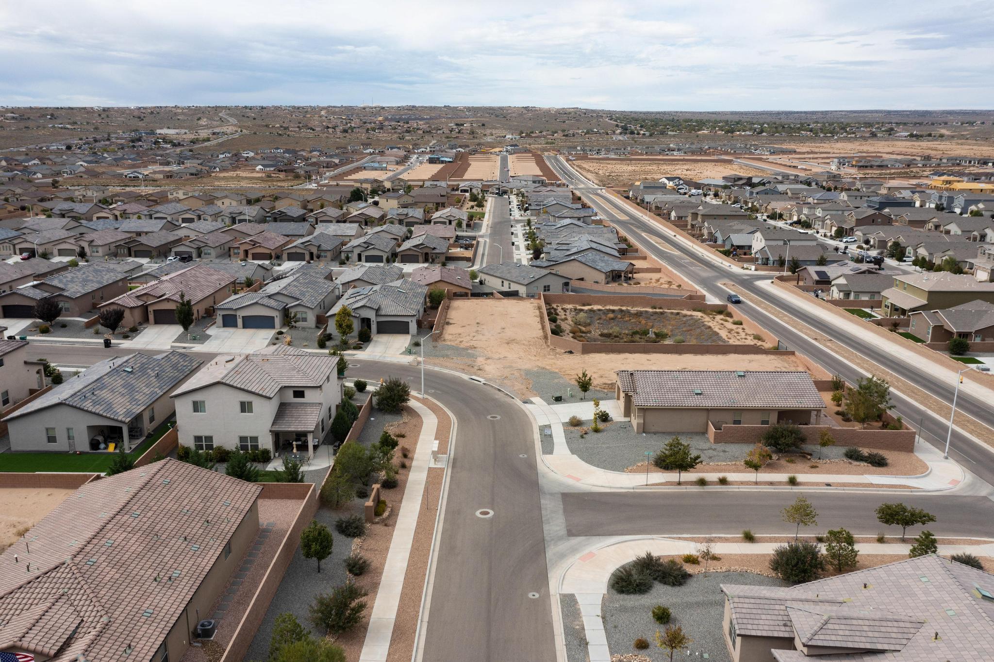 1211 Grace Street NE