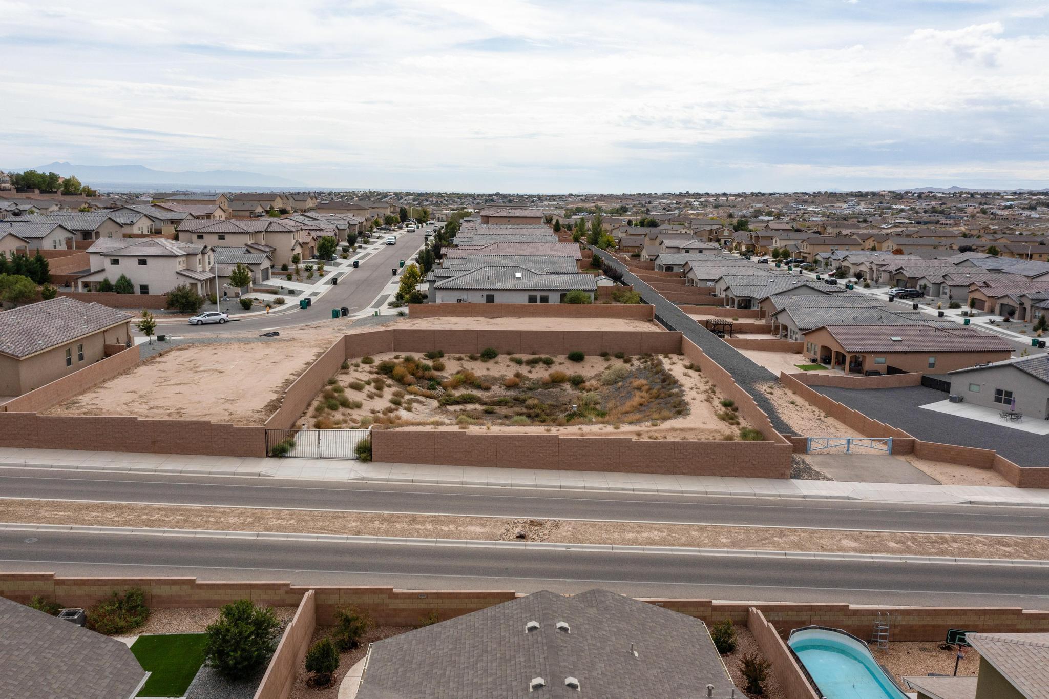 1215 Grace Street NE