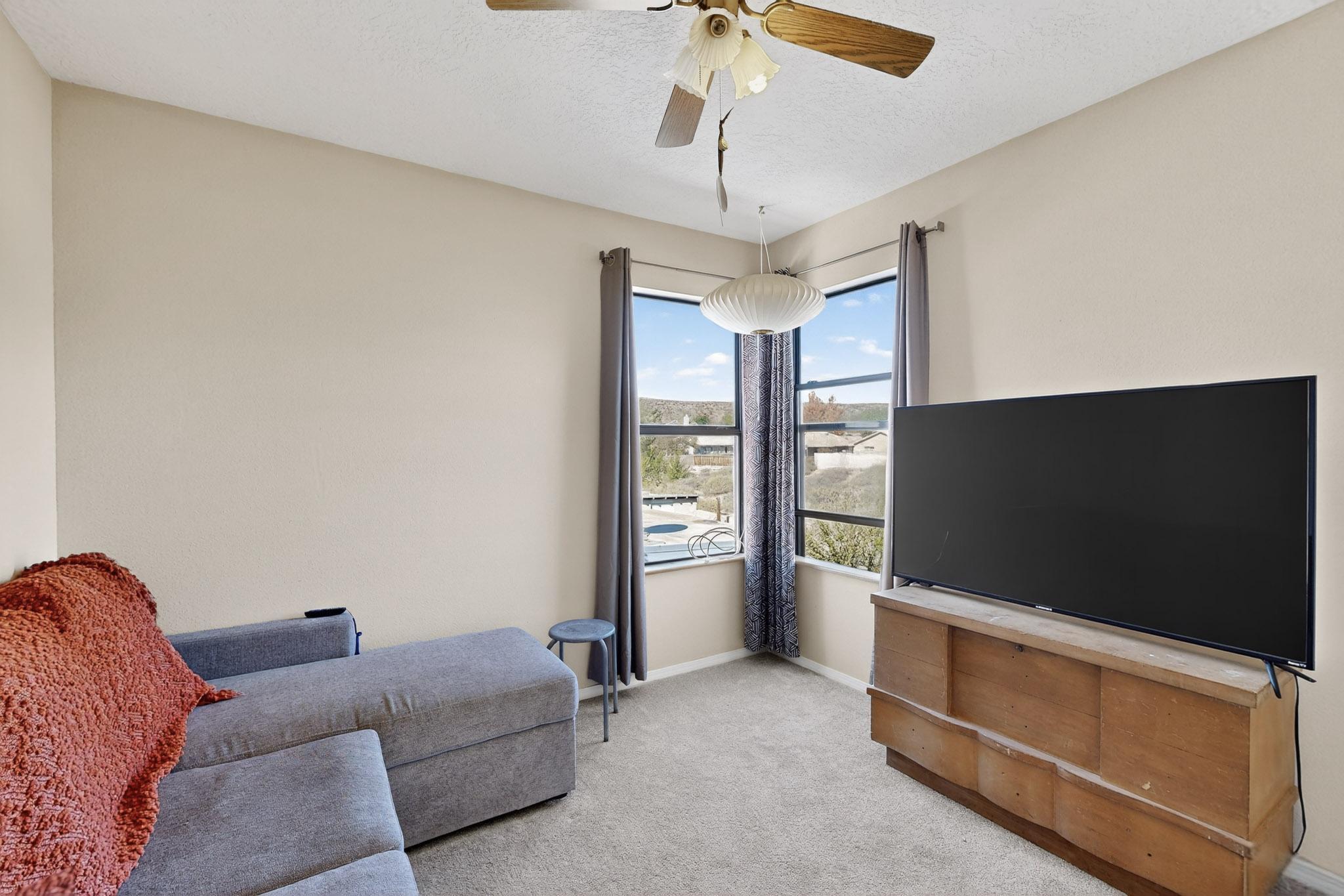 6705 Lamar Avenue NW