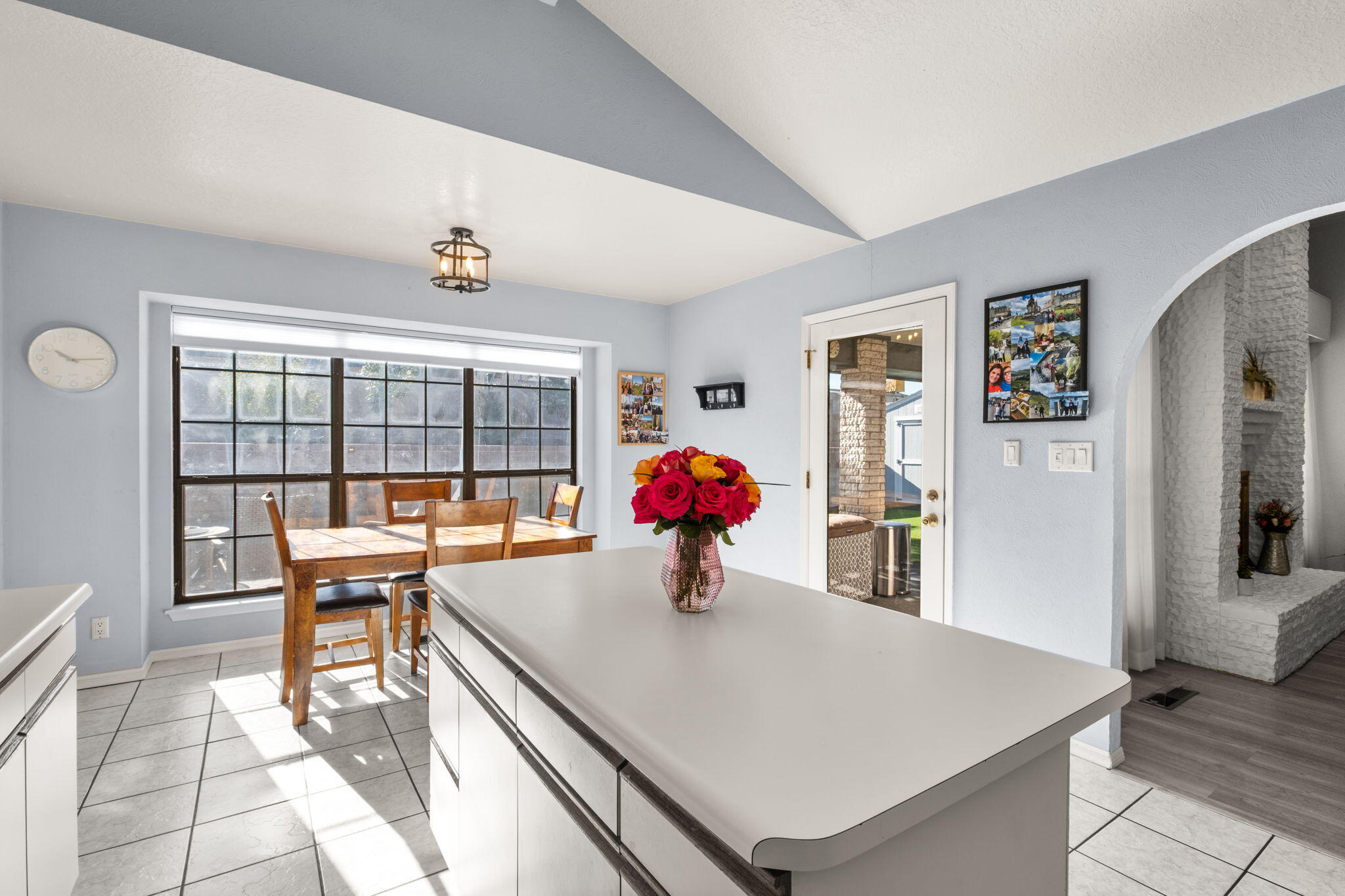 7728 Jacobo Drive NE