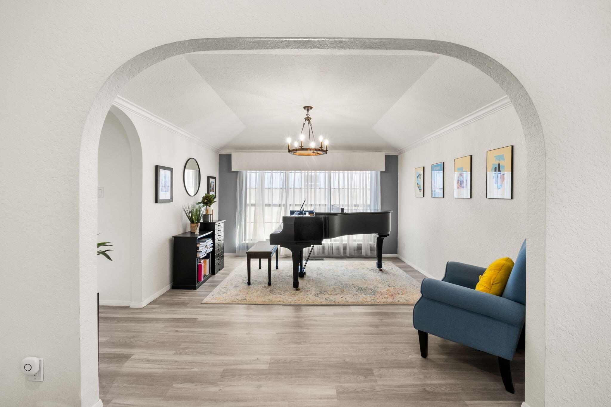 7728 Jacobo Drive NE