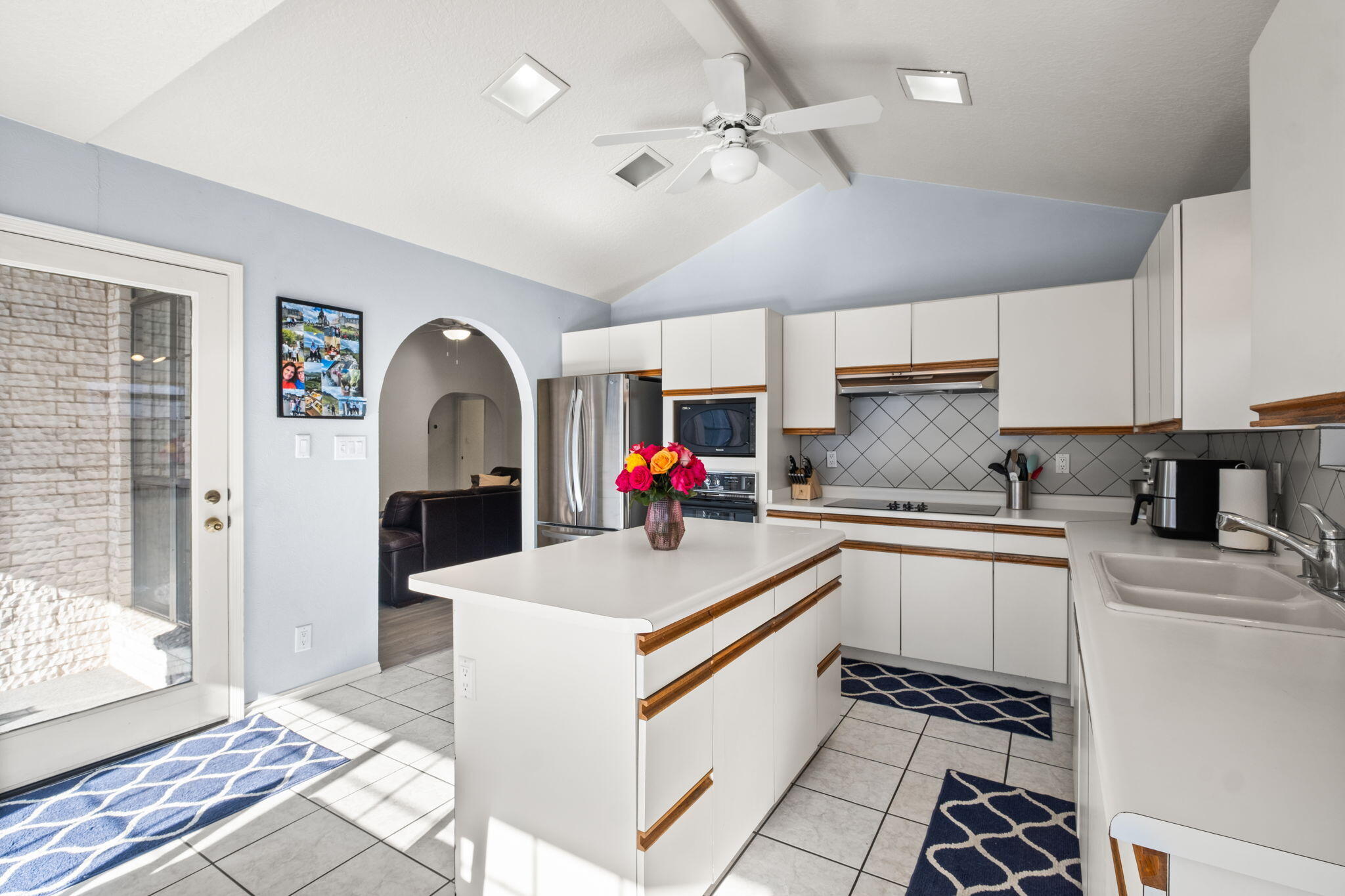 7728 Jacobo Drive NE