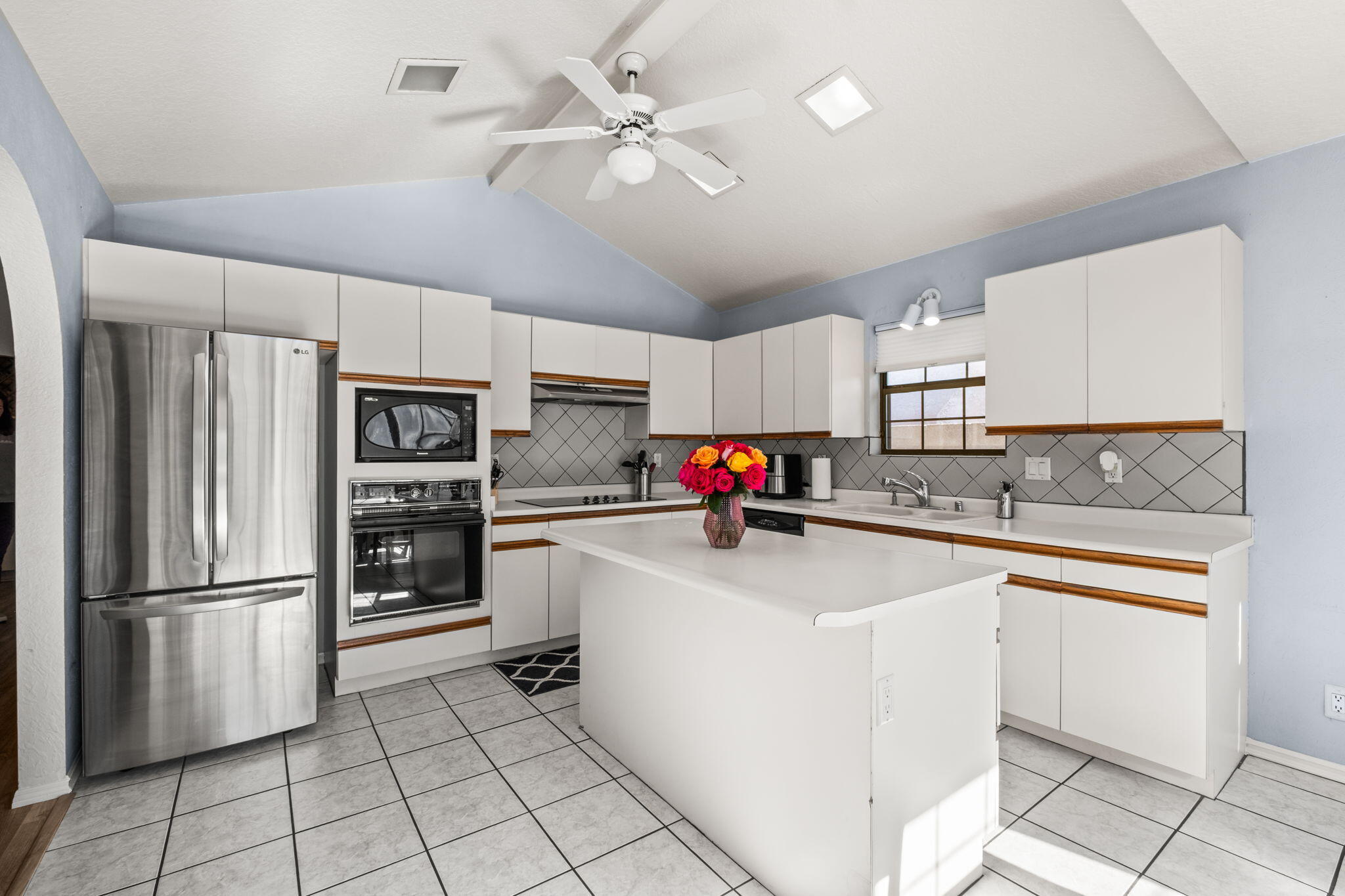 7728 Jacobo Drive NE