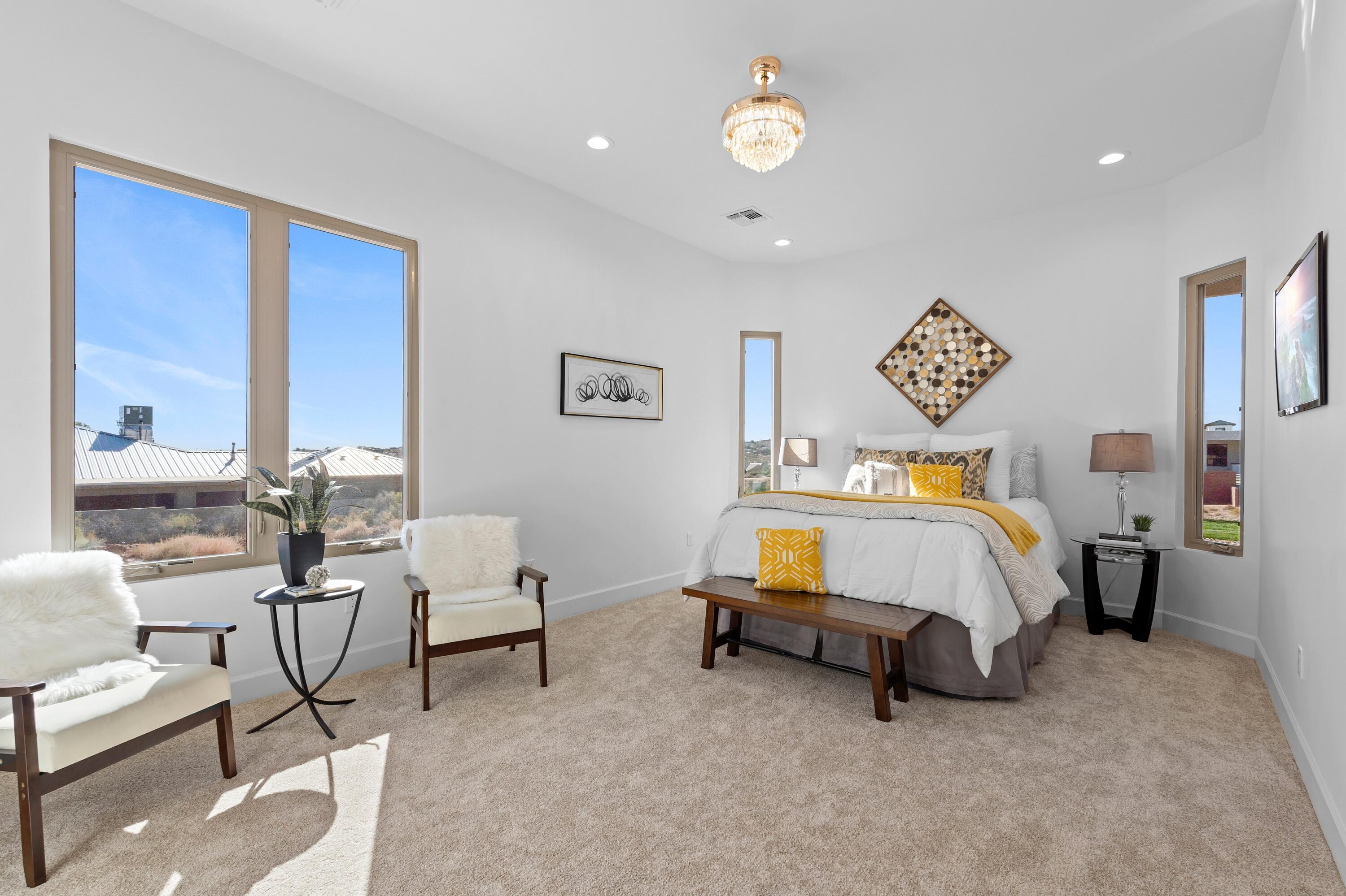 2021 Santa Ana Road NE