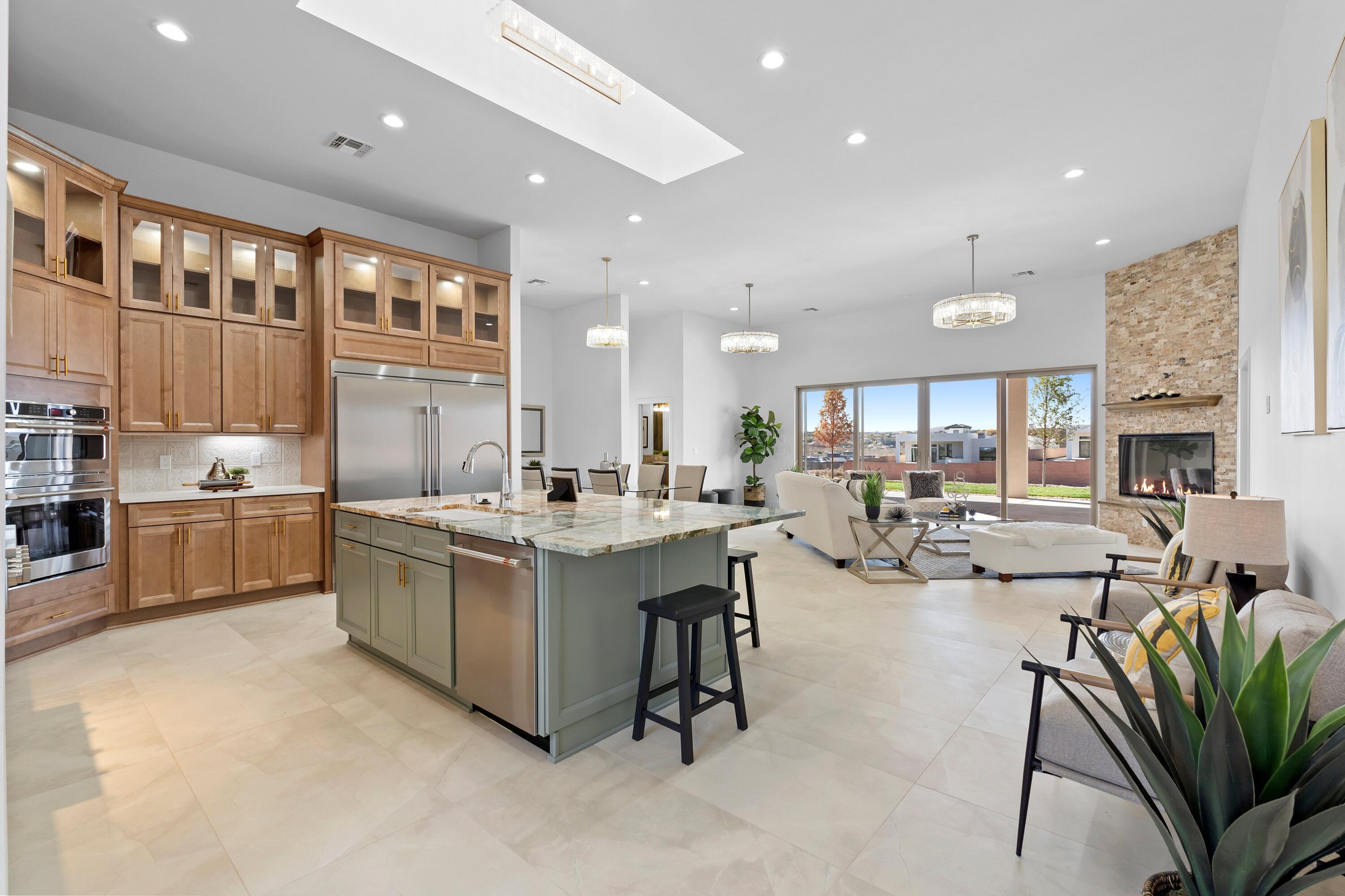 2021 Santa Ana Road NE