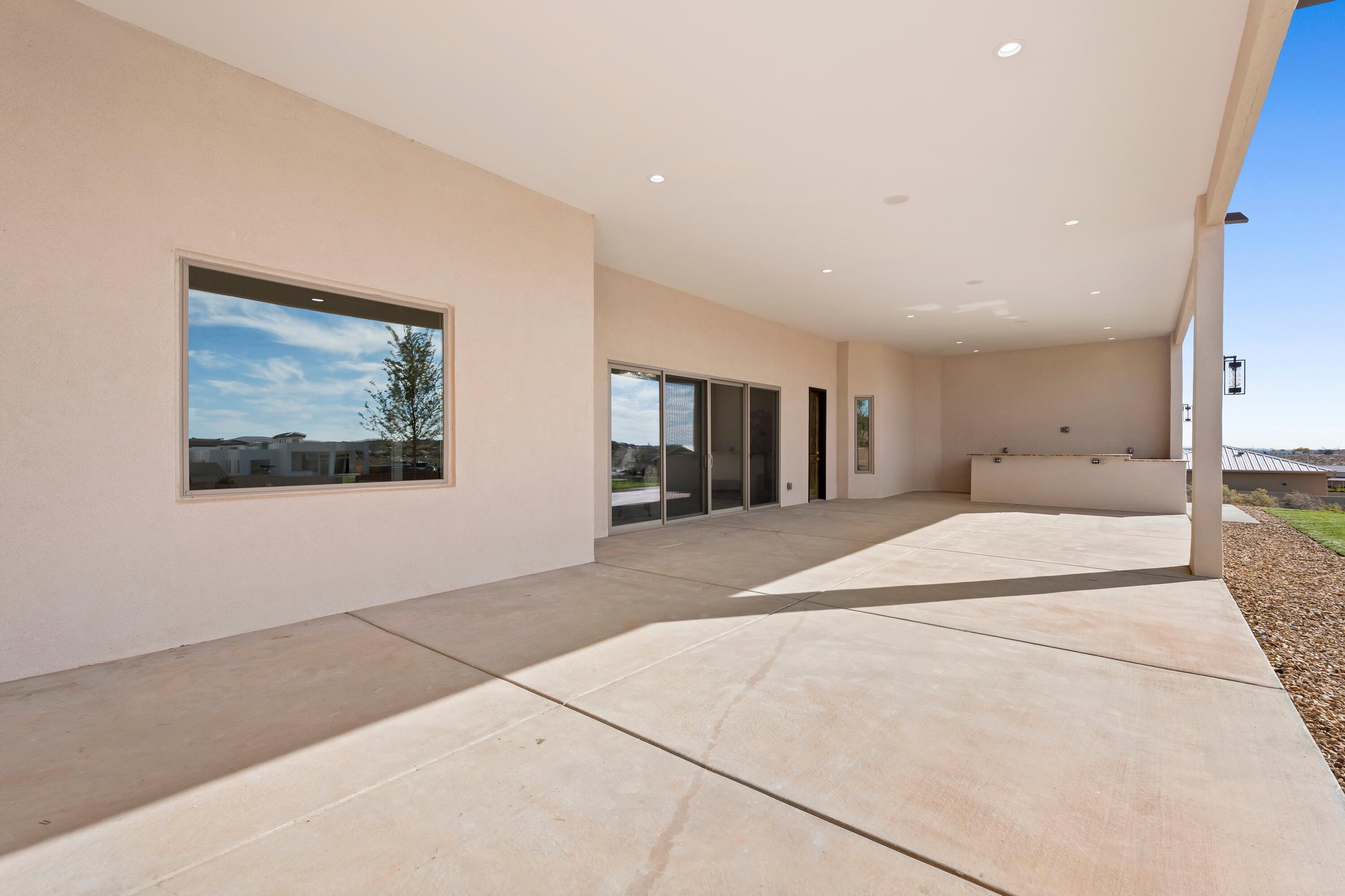 2021 Santa Ana Road NE