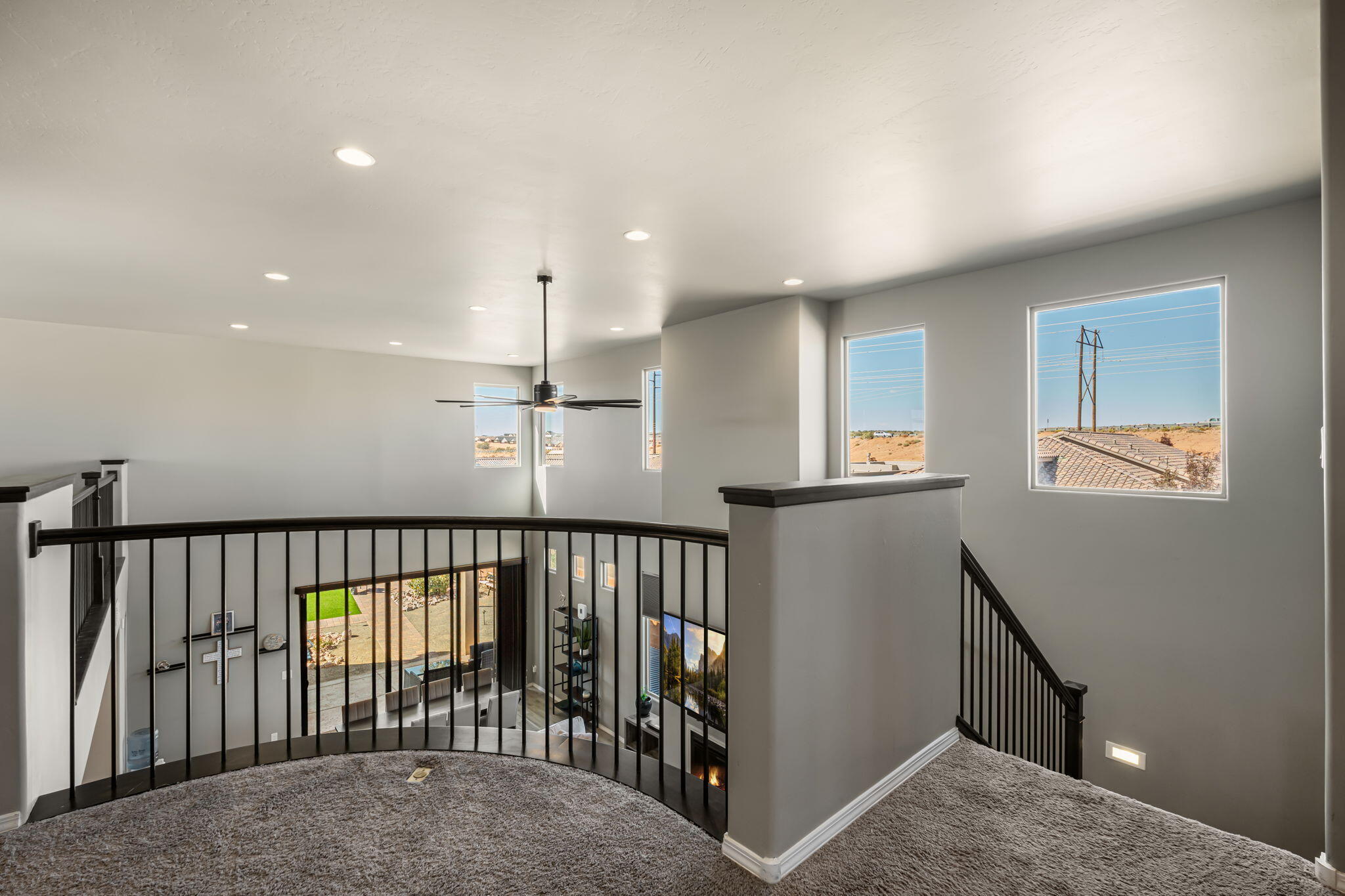 7002 Crystal Drive NE